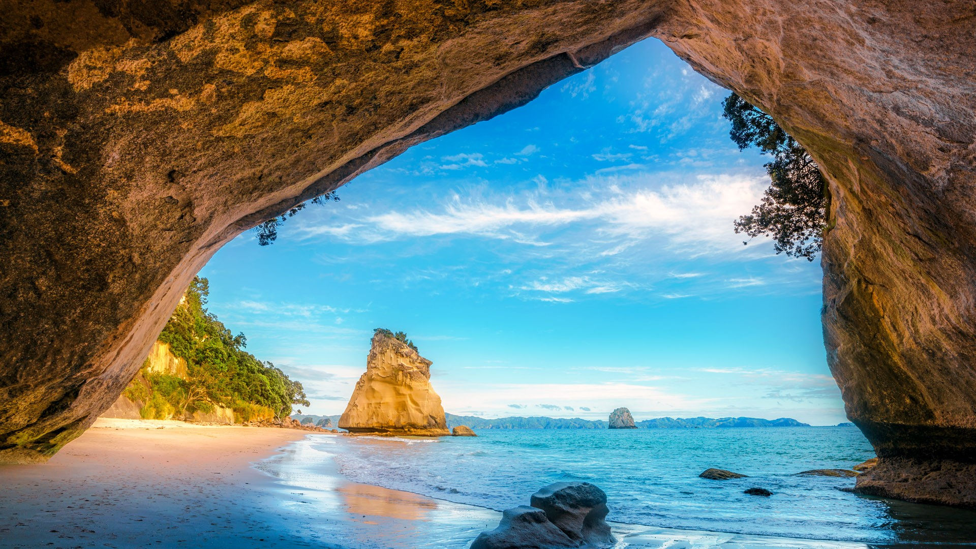 Wallpaper #qm3WapcBycdYOYFTw3Hg149 View from the Cave at Cathedral Cove Beach Coromandel New Zealand
