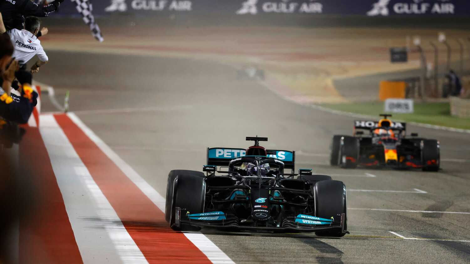 Wallpaper #FWfV7ZIBSpphPi3-5Vrx182 Why Track Limits Dominated Headlines After Bahrain Grand Prix