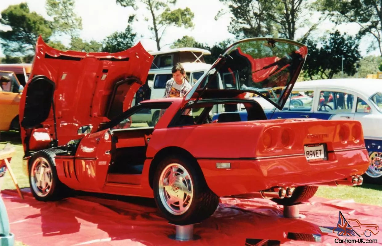 Wallpaper #7WjwFZMBSpphPi3-lwkY145 1989 C4 Chevrolet Corvette Coupe Red Classic Colectors Car Show Car