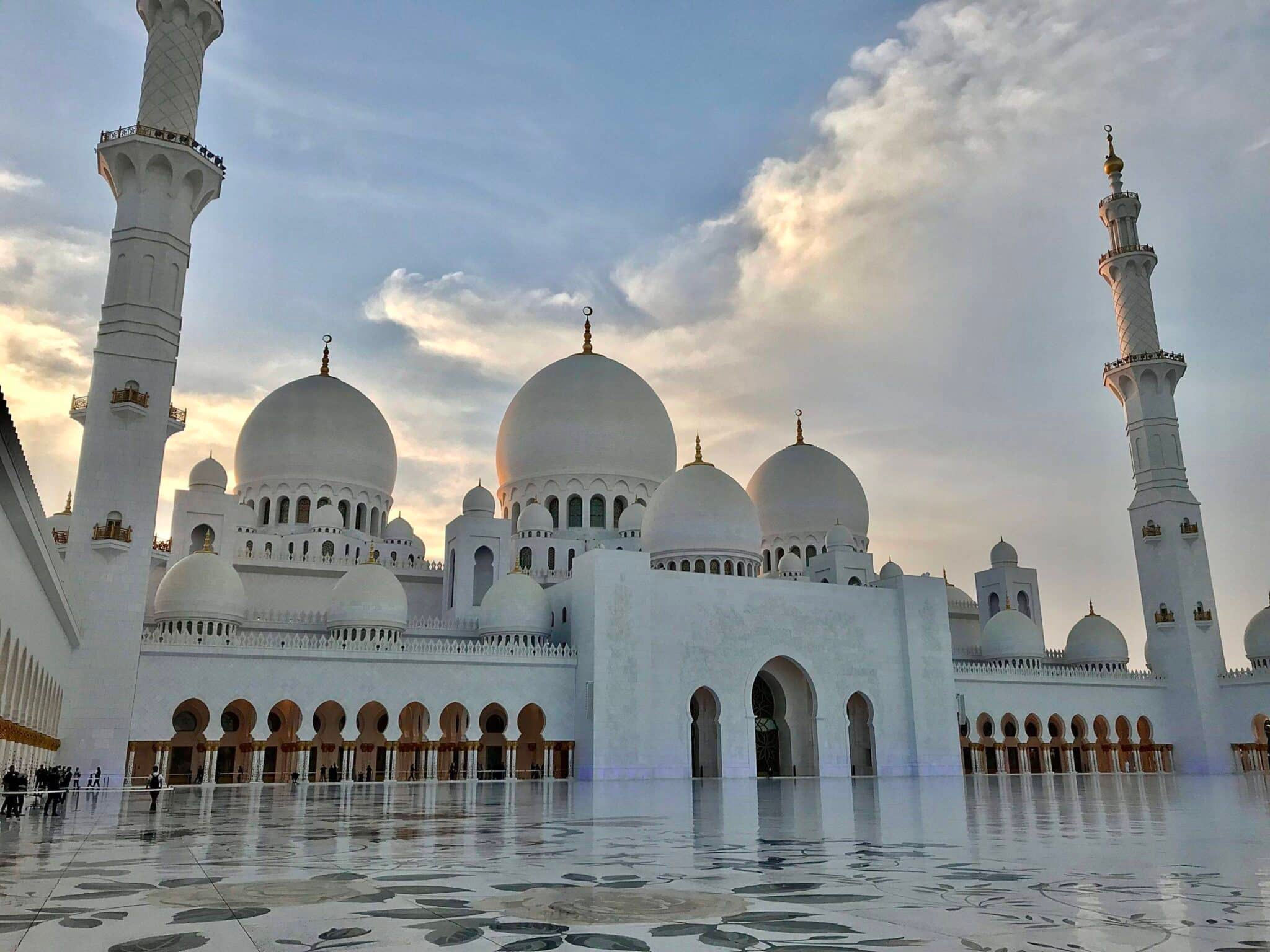 Wallpaper #8miYGpMBSpphPi3-dBwa119 Experience the Incredible Sheikh Zayed Grand Mosque a Must Visit