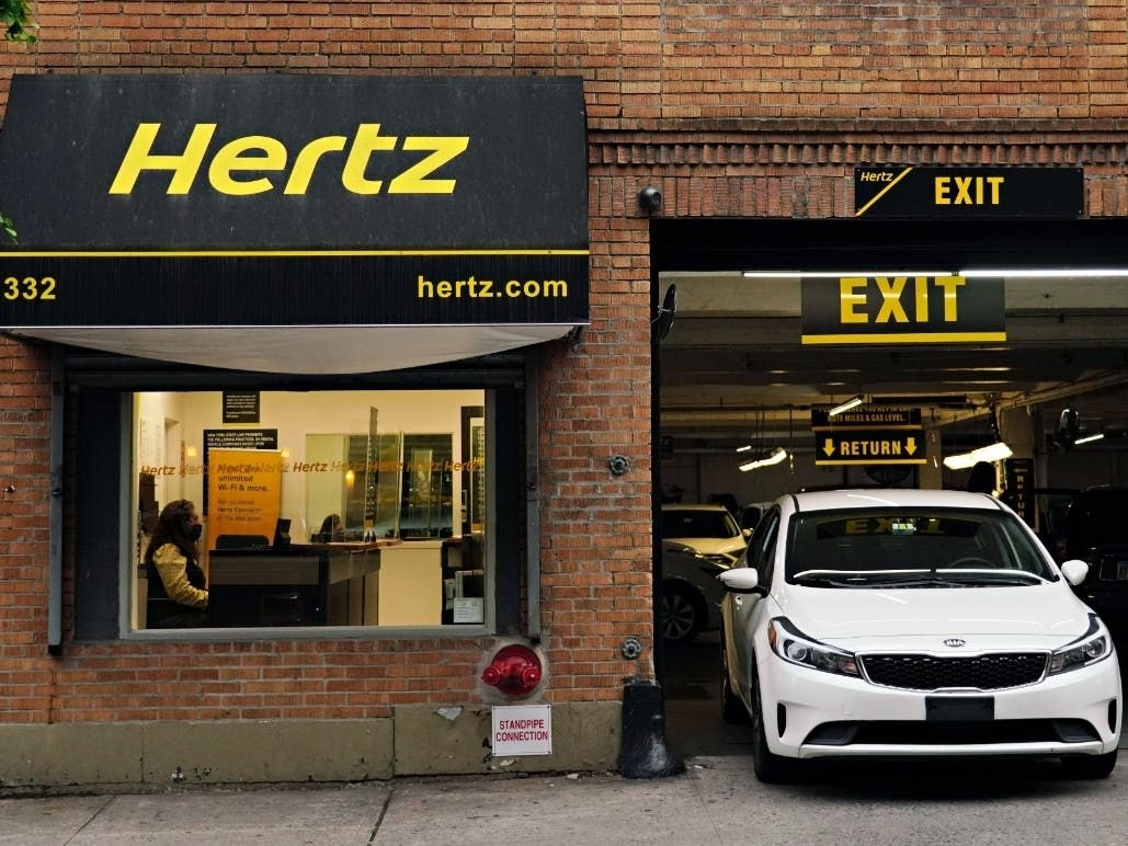 Wallpaper #K2ef65IBSpphPi3-6k2o353 Hertz Car Rentals to Require Employees Customers Wear Masks Santa