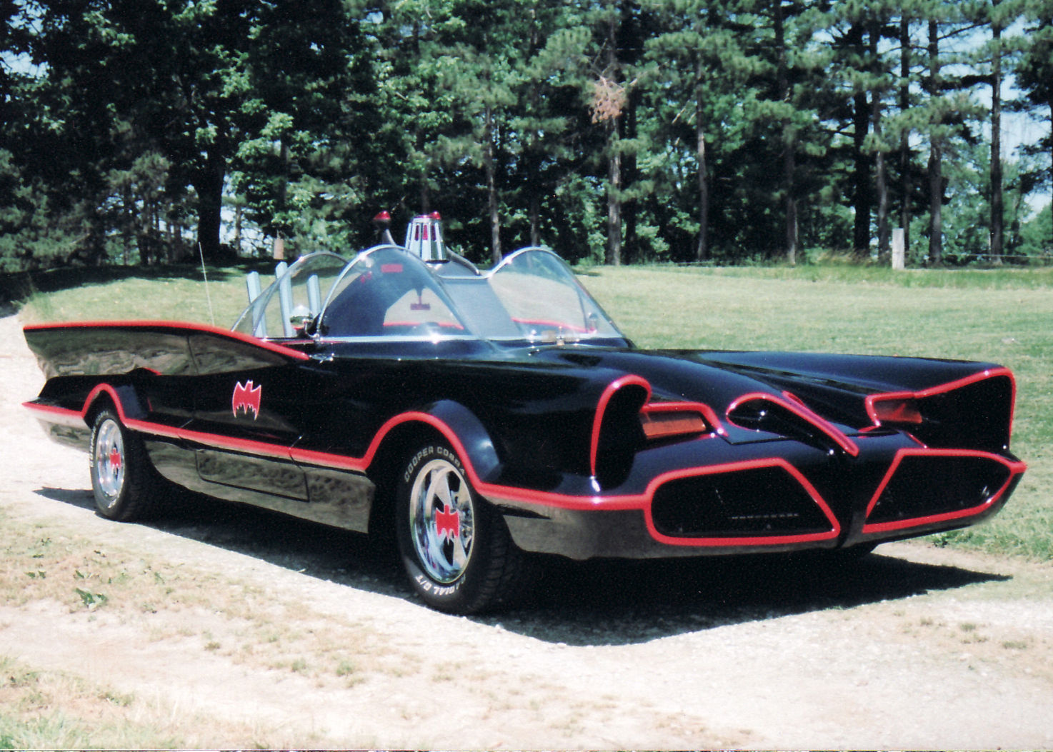 Wallpaper #zZy74pIBZHQxiYarKsFY2 The Real Original Batmobile from 1963 is for Sale Thrillist