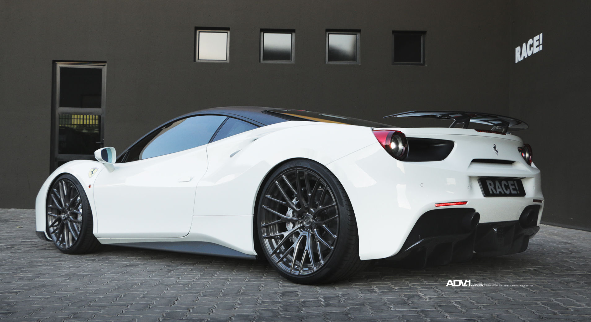 Wallpaper #IWioGZMBSpphPi3-OBhs209 Ferrari 488 Gtb Running Adv1 Adv100 Mv2 Sl in Gunmetal Finish