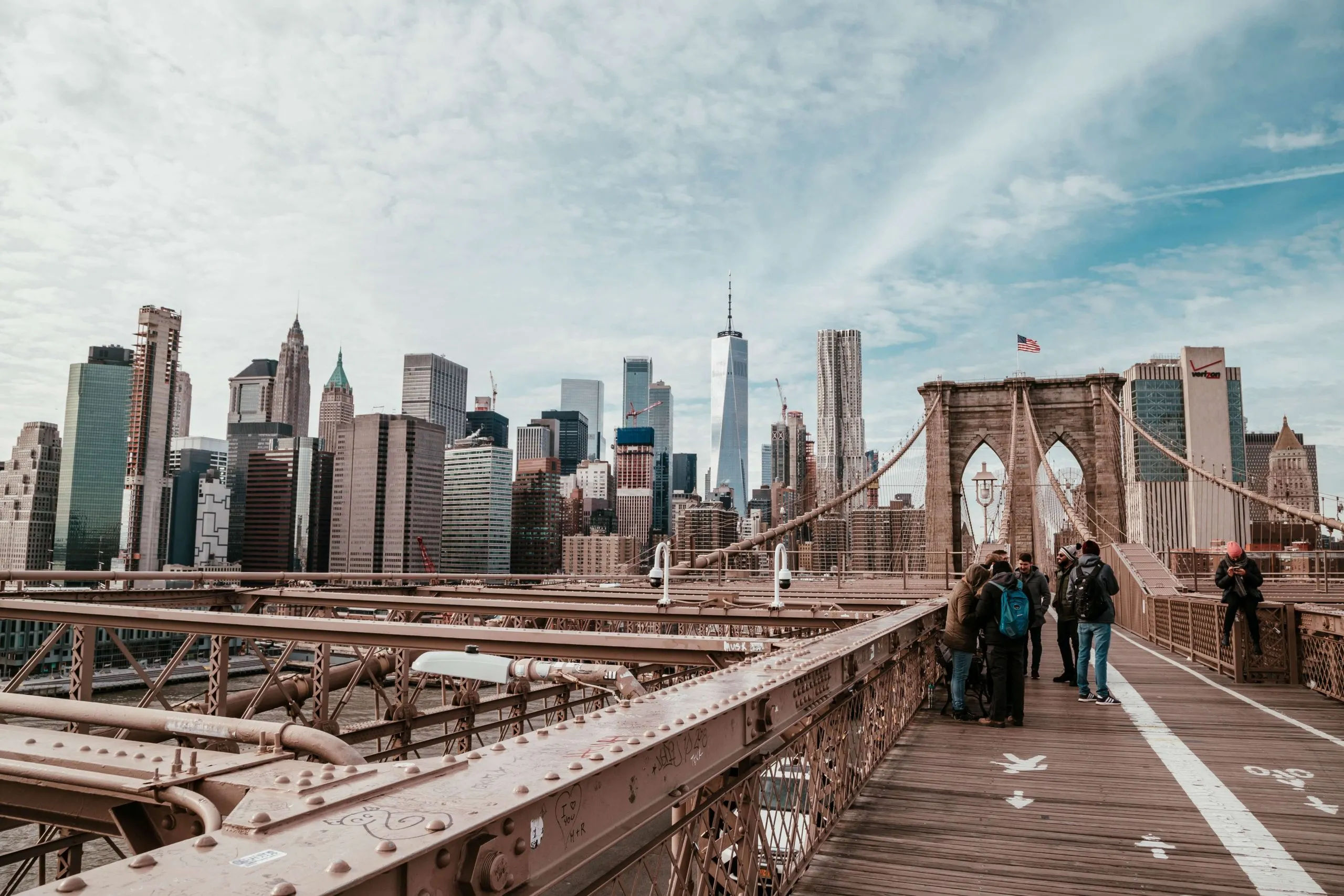 Wallpaper #66e34 Brooklyn Bridge in New York the Iconic Crossing Between Manhattan and