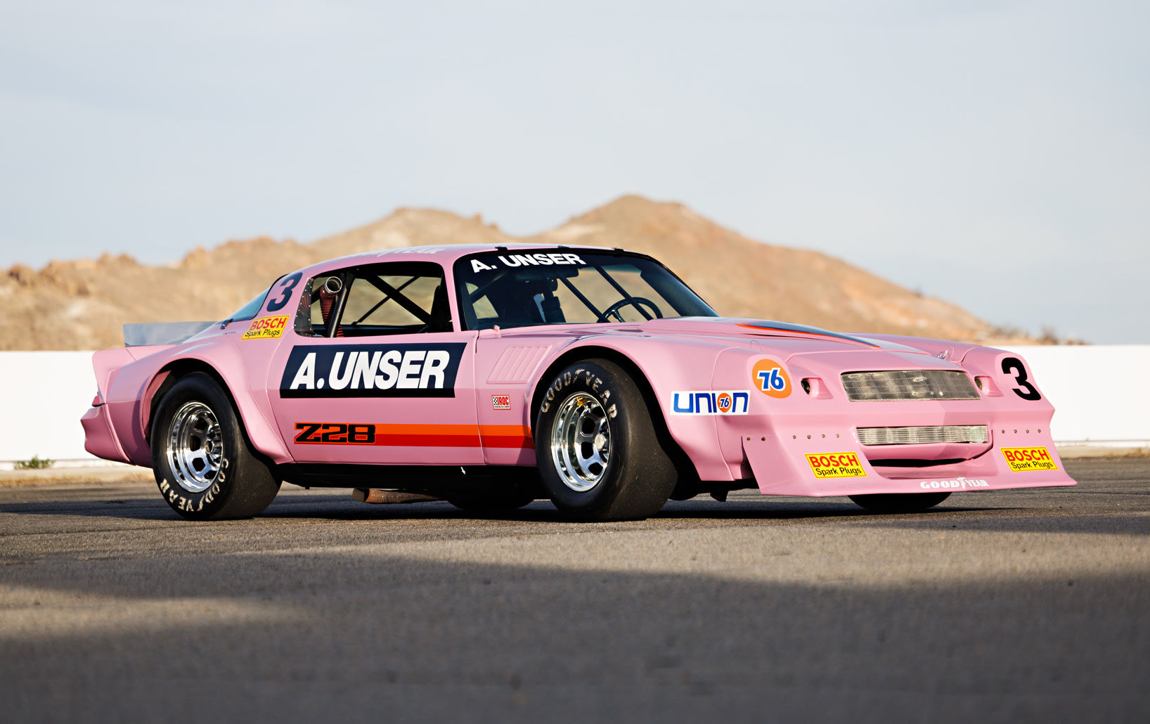 Wallpaper #jTUHk5cBk_lpvpaliJVd95 1977 Chevrolet Iroc Camaro Gooding Company