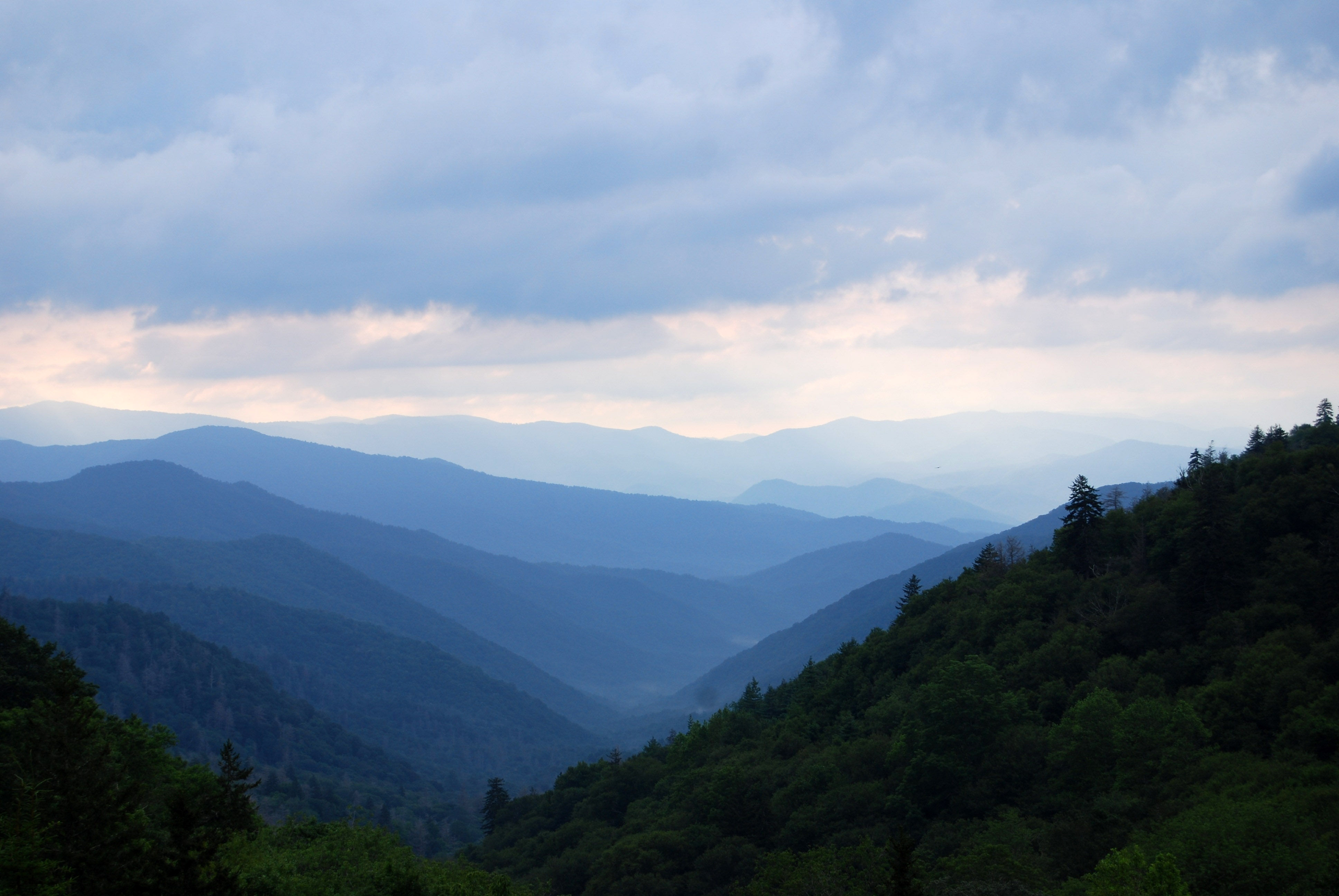 Wallpaper #8-_uTJMBMN-XEVvVaD7X213 Mountains and Hills Landscape at Great Smoky Mountains National Park