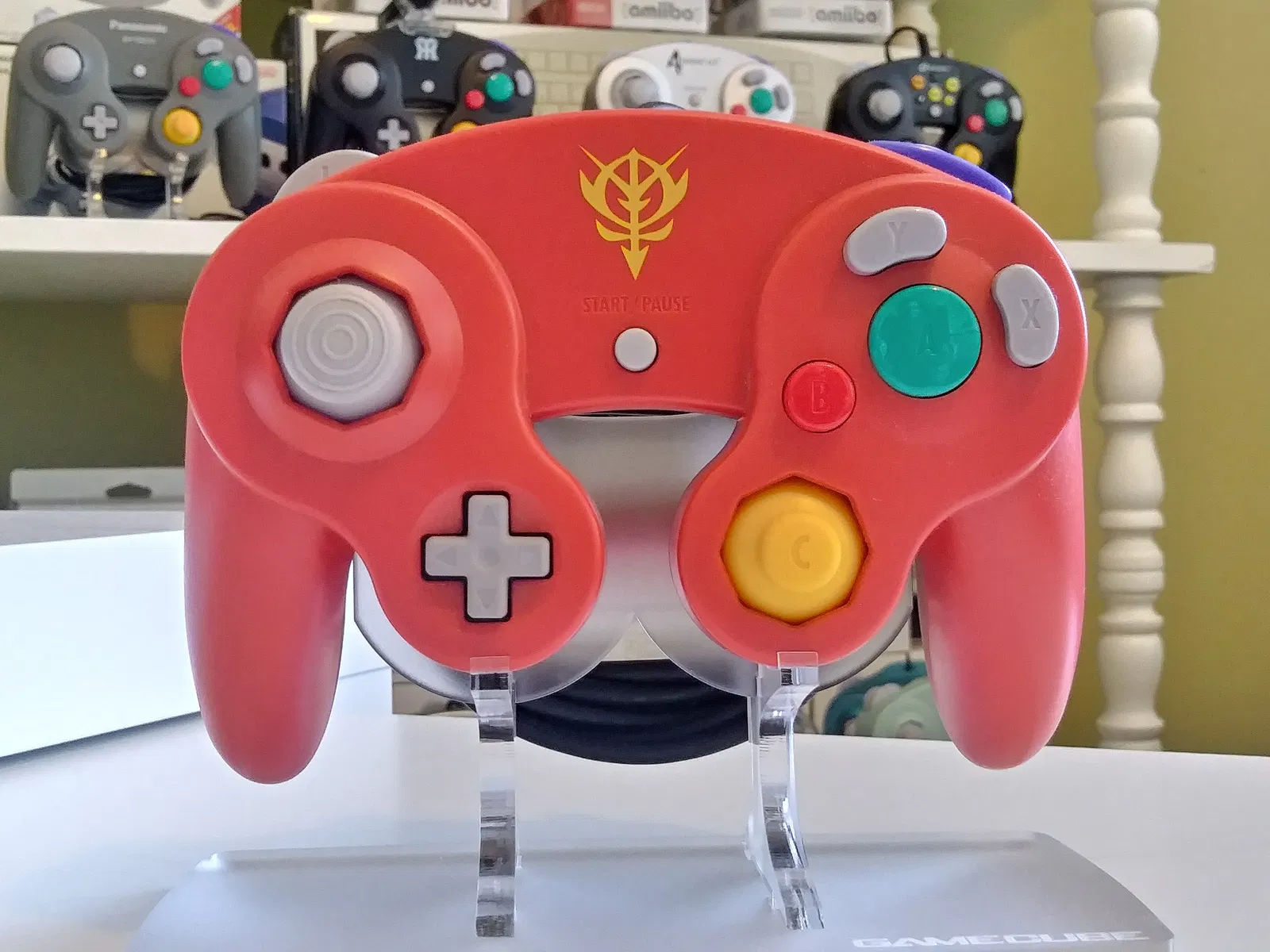 Wallpaper #y1ZJe5cBsd6xcFiEt9wL122 Nintendo Gamecube Gundam Char Wavebird Controller Consolevariations
