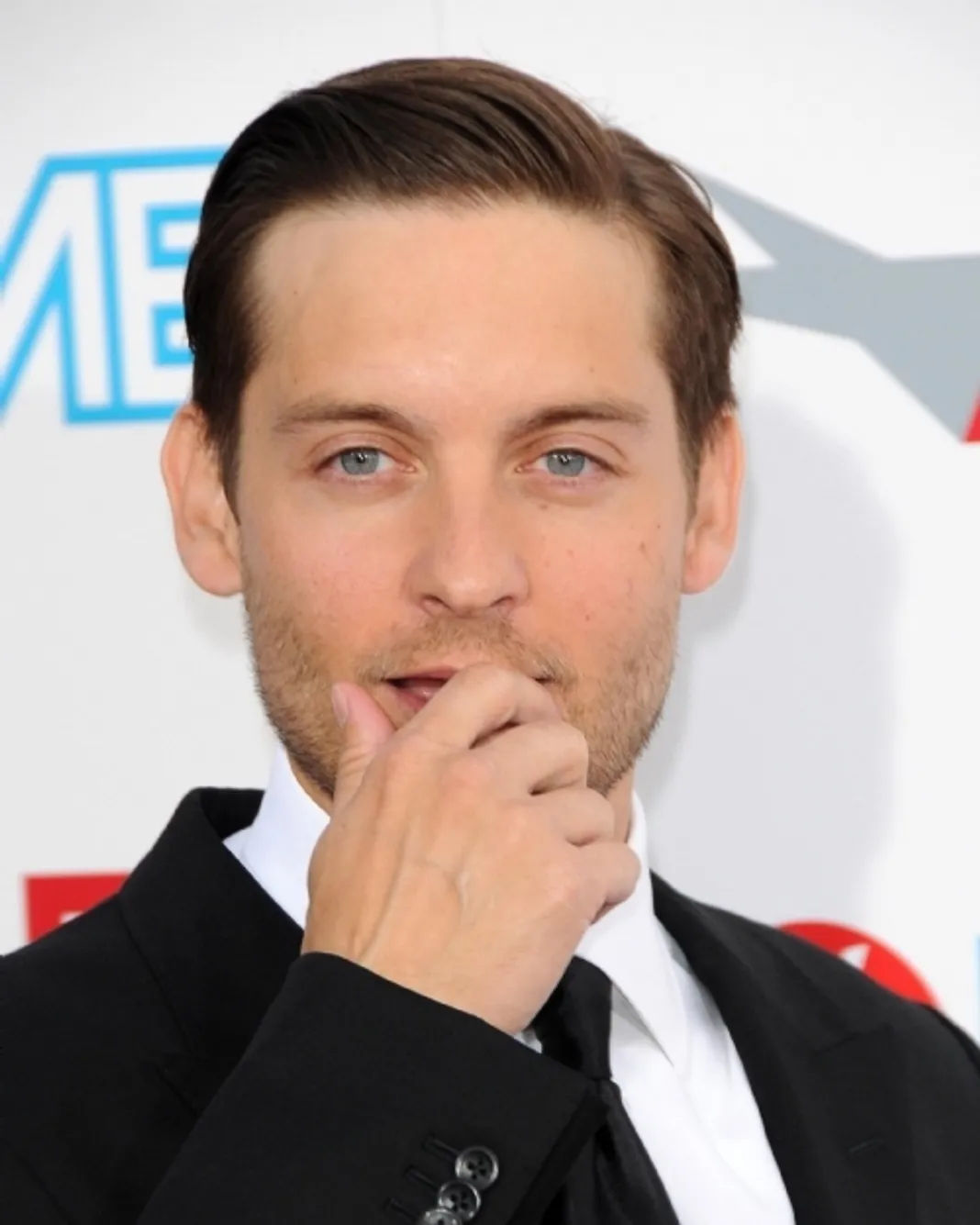 Wallpaper #8Wdn7pIBSpphPi3-VFzg438 Tobey Maguire