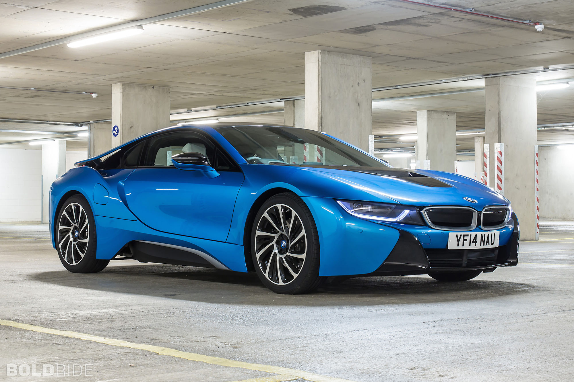 Wallpaper #smf4-pIBSpphPi3-SpJ0281 BMW i8 Wallpaper 2000x1333 75770