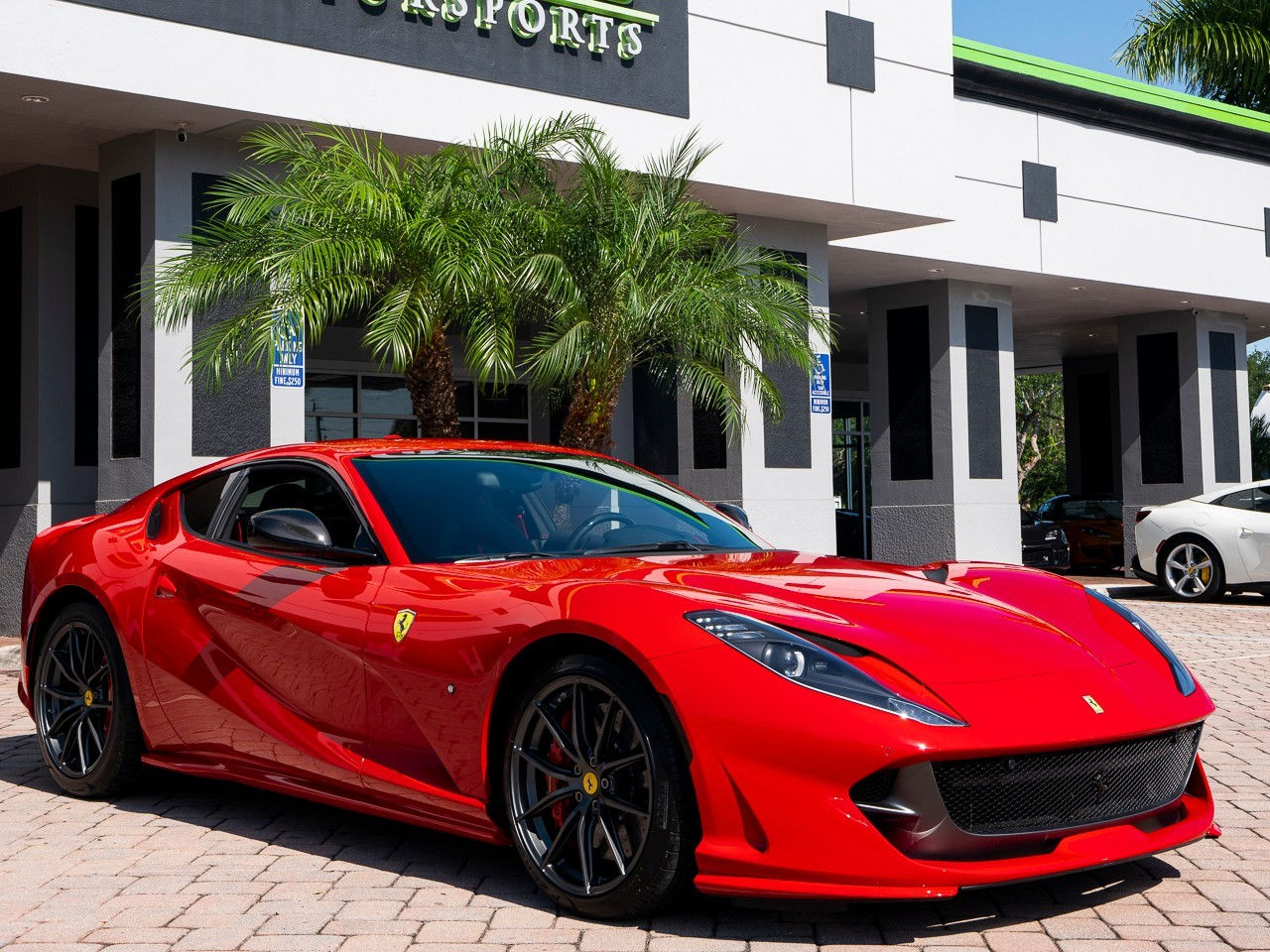 Wallpaper #jRnsI48BtGB6xQ78M4Q336 Pre Owned 2018 Ferrari 812 Superfast Rear Wheel Drive Coupe