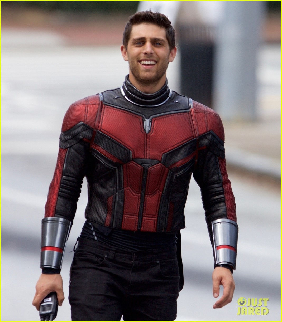 Wallpaper #gWeJ65IBSpphPi3-YUyG302 Paul Rudds Ant Man Stunt Double is an Amputee Looks Really Hot in
