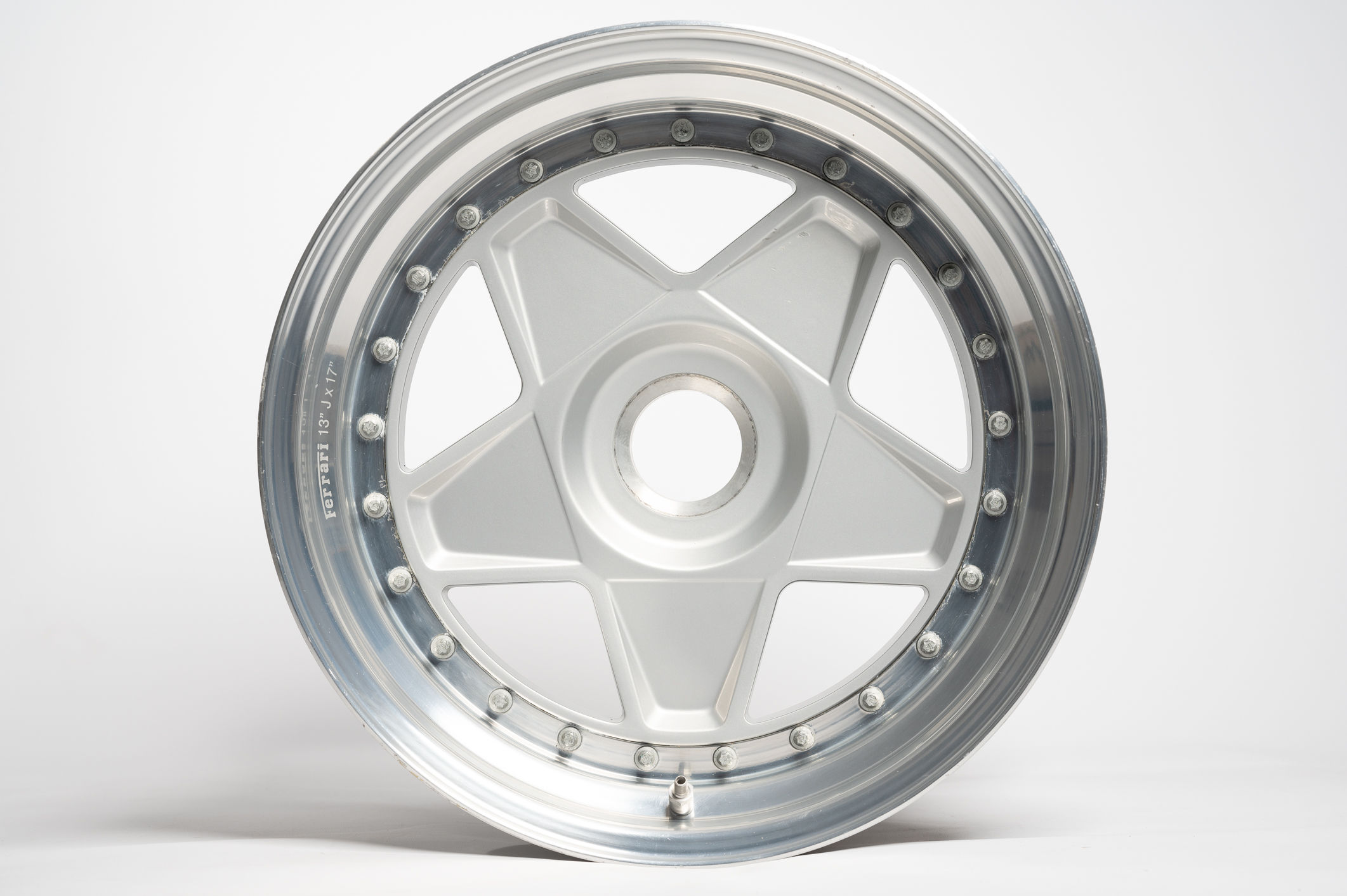 Wallpaper #HXODgo4BFI5NbQksXhk-41 Ferrari F40 Wheels Set of Speedline Alloys