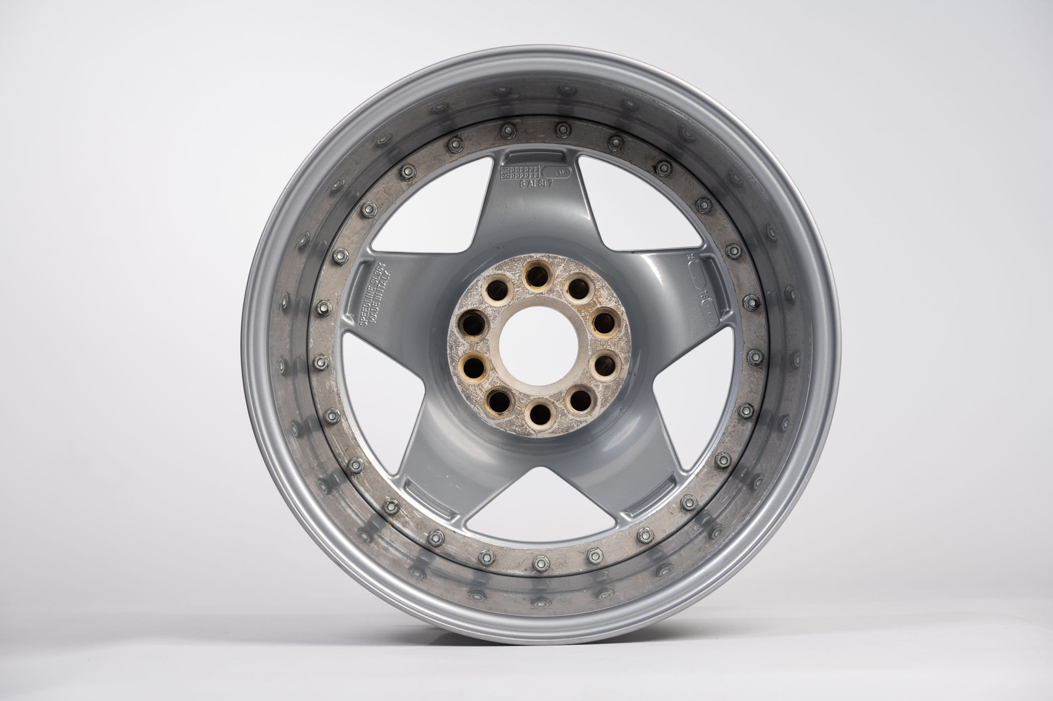 Wallpaper #HXODgo4BFI5NbQksXhk-43 Ferrari F40 Set of Restored Alloy Wheels
