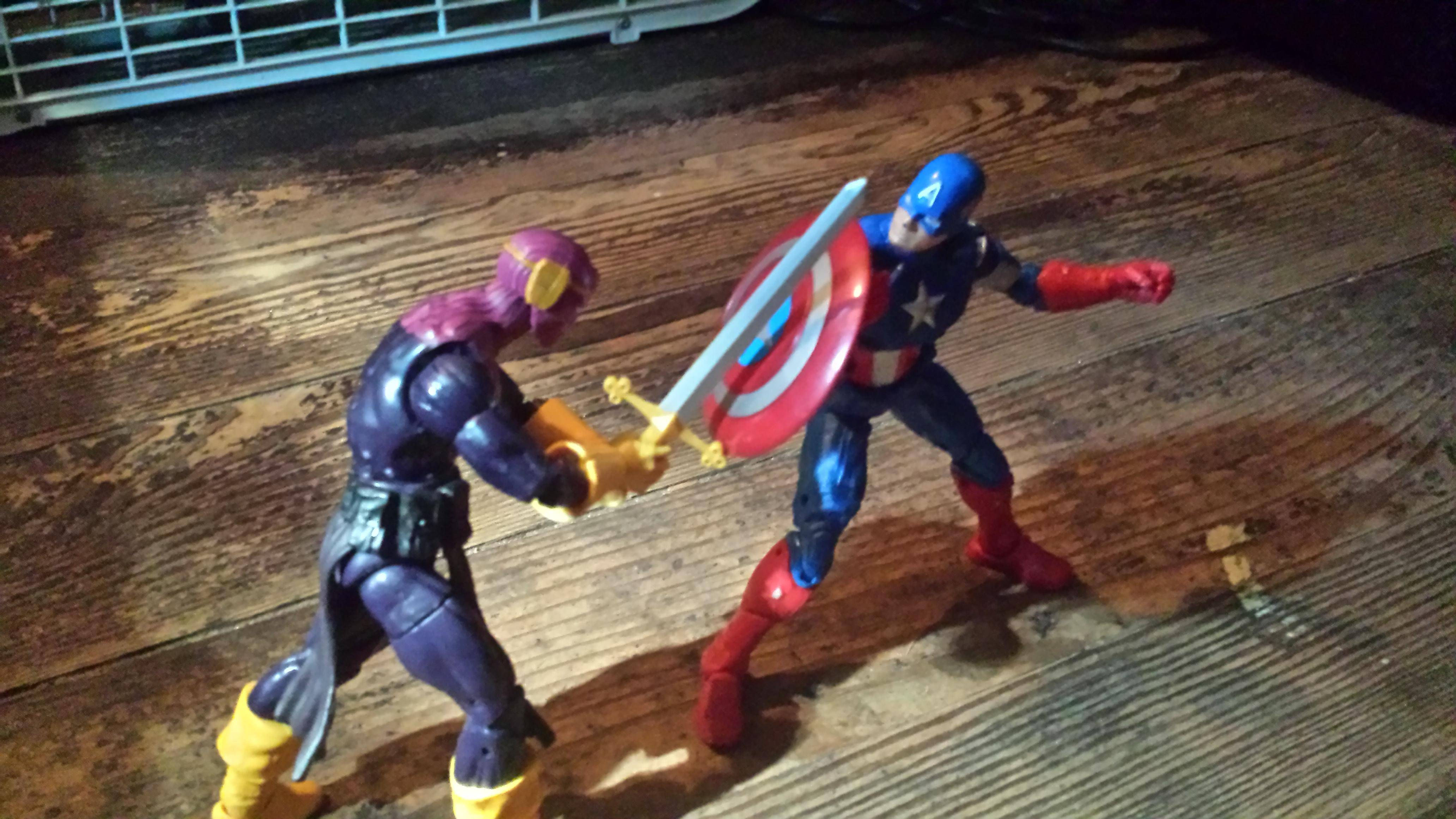 Wallpaper #3HQpw44B_8f4nGFaRW_d37 Baron Zemo vs Captain America Actionfigures