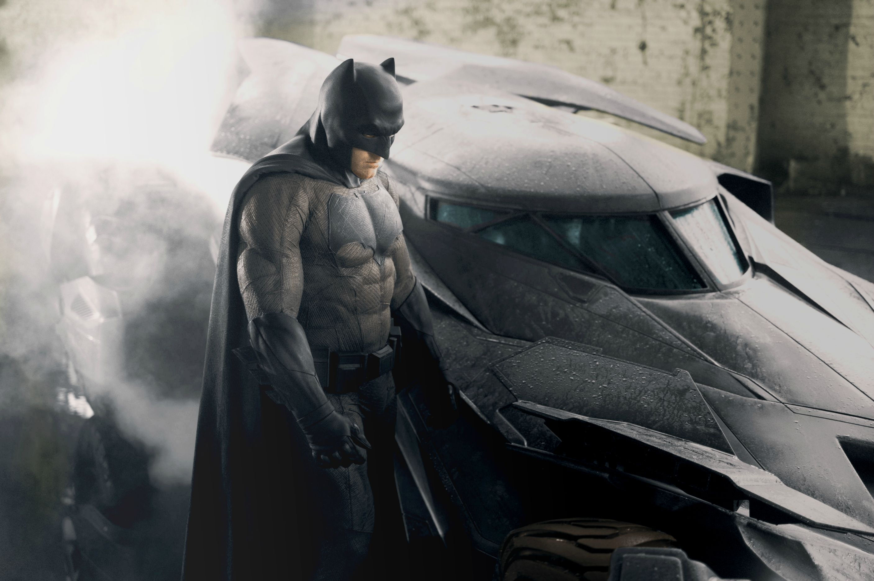 Wallpaper #gBl_H48BtGB6xQ78qnur37 Breaking Ben Affleck in New Batman Costume from Man of Steel Sequel