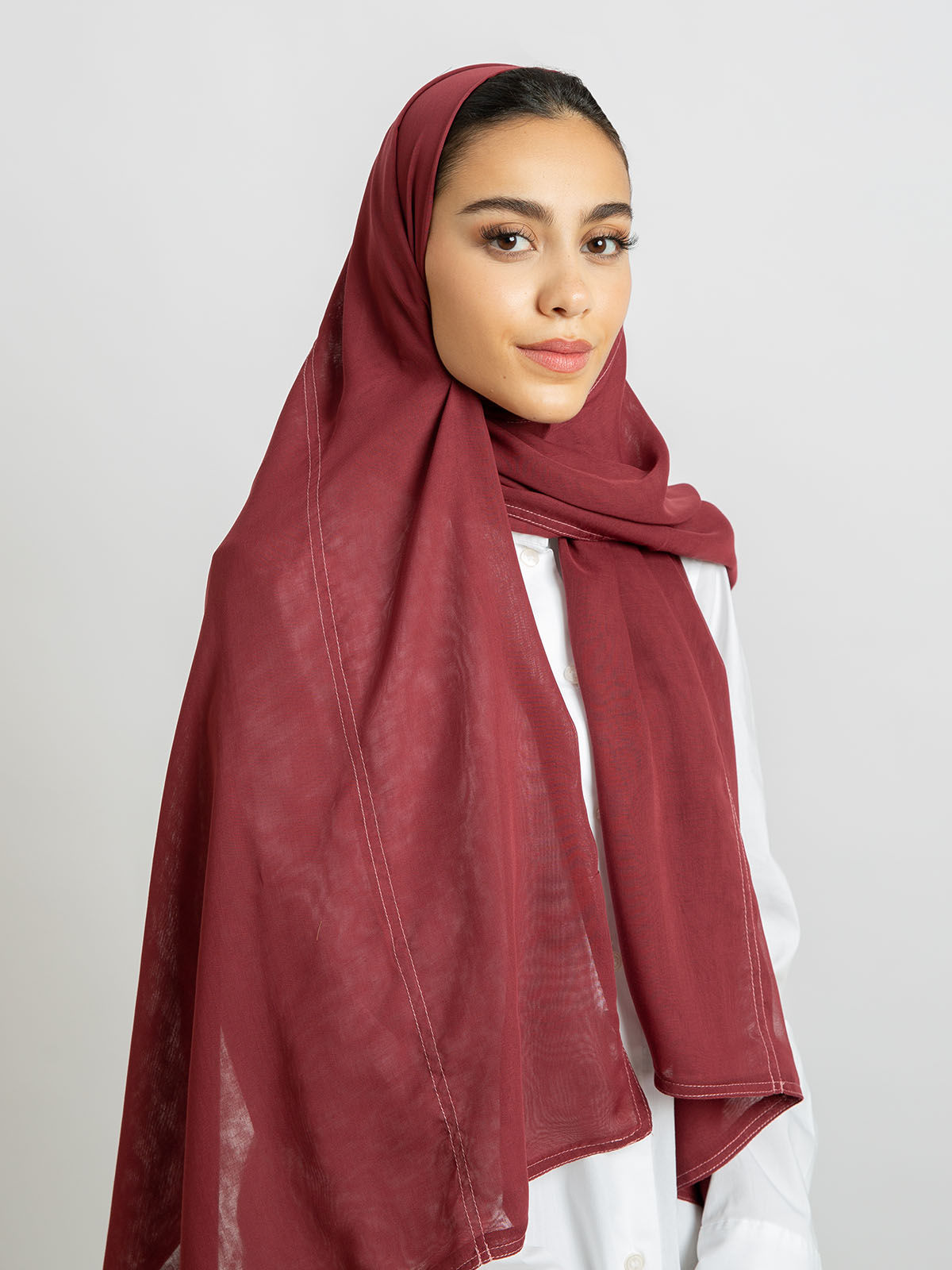 Wallpaper #0Gc9D5MBSpphPi3-me0t349 Kaafmeem Latest Abayas Clothing Tarha Red Abstract Voile Tarha