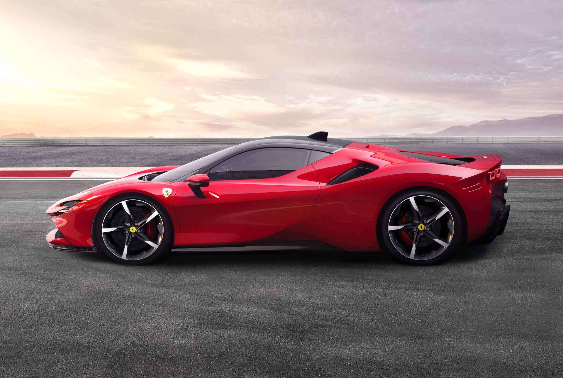 Wallpaper #IX1a8I4Bnwiau_P6zgbm42 Sf90 Stradale