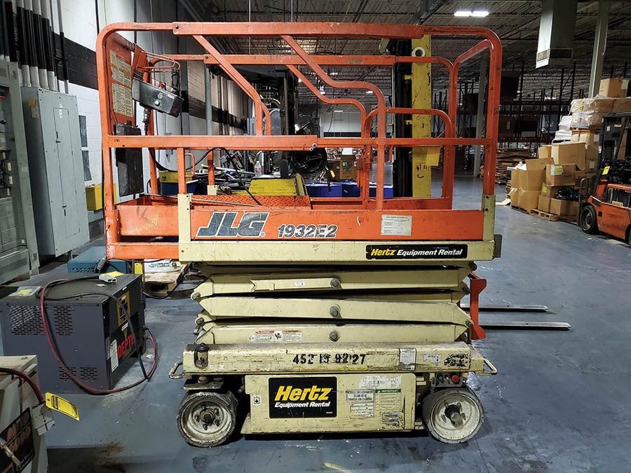 Wallpaper #T200apcBycdYOYFT0XEb96 Jlg 1932 E2 Electric Scissor Lift Extended Platform 500 Lb Capacity