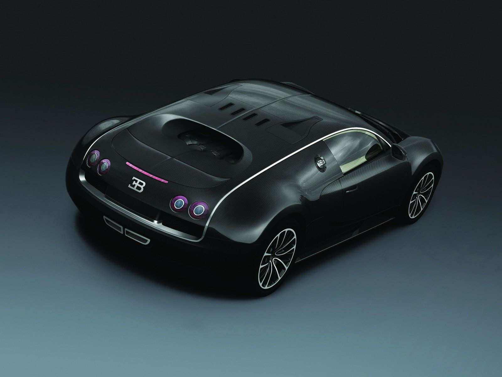 Wallpaper #owOpZpMBpyOg8YnEudsb132 2012 Bugatti Veyron Super Sport Black Carbon Picture 399421 Car