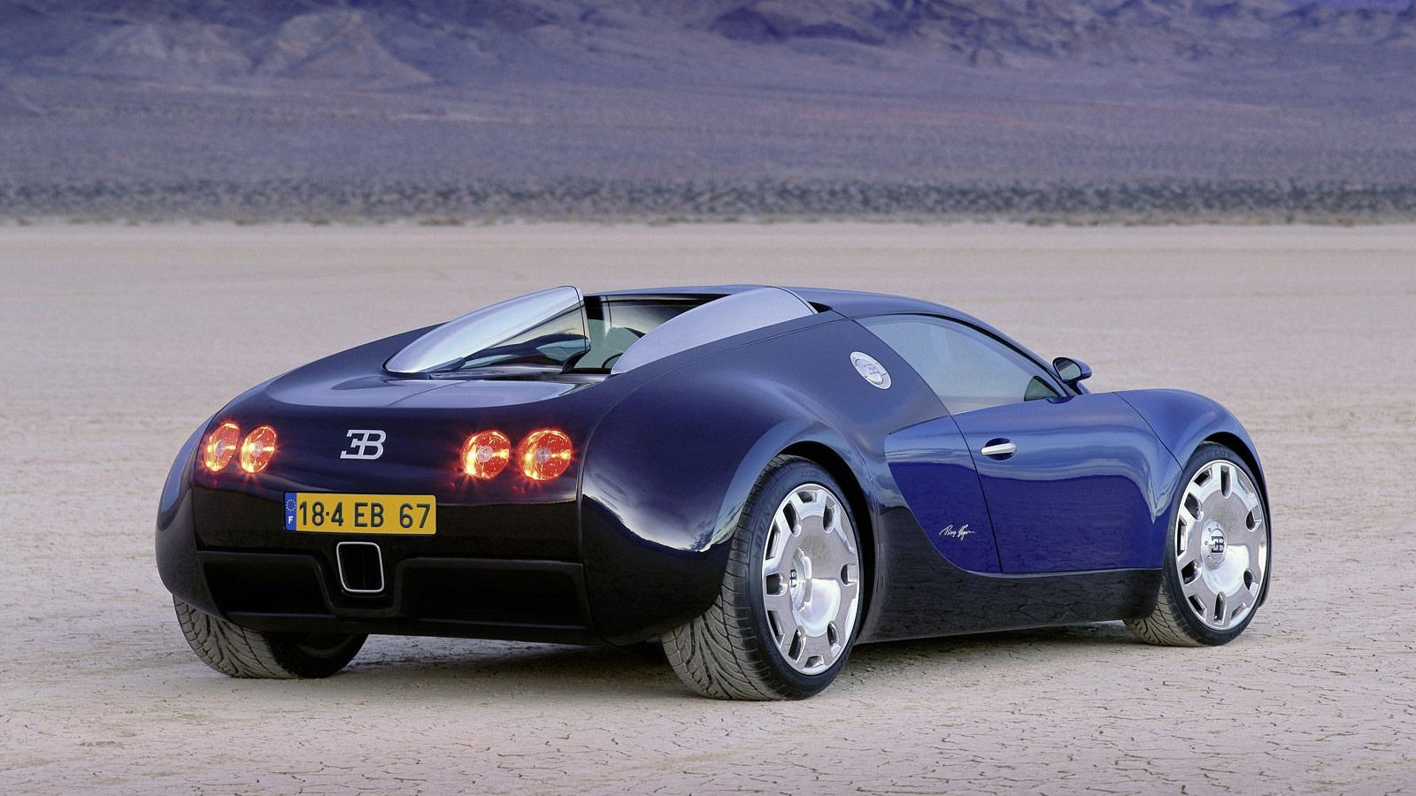 Wallpaper #fGhOGZMBSpphPi3-OBae100 Original Bugatti Veyron Eb 184 Concept Headed to Salon Retromobile