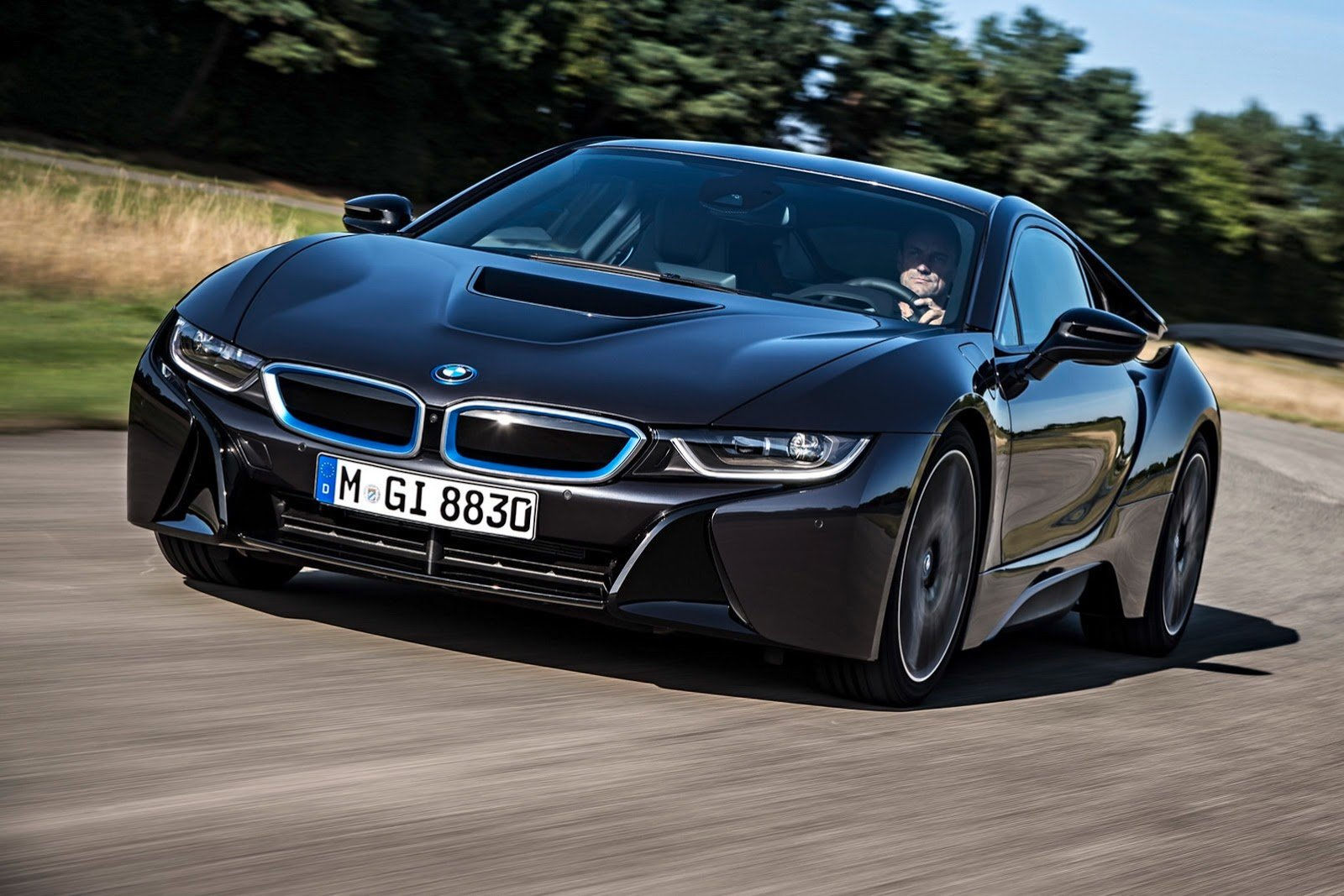 Wallpaper #En3o844Bnwiau_P6-w7432 BMW i8 Plug in Hybrid Sports Car Autotribute