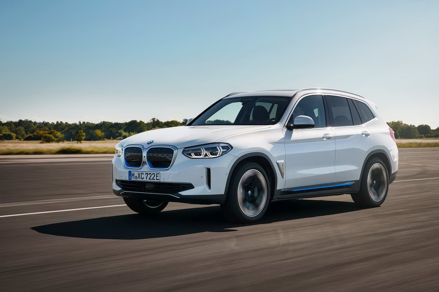 Wallpaper #VH3X8I4Bnwiau_P69Adq23 Electric BMW Ix3 SUV Unveiled in Full Car and Motoring News by