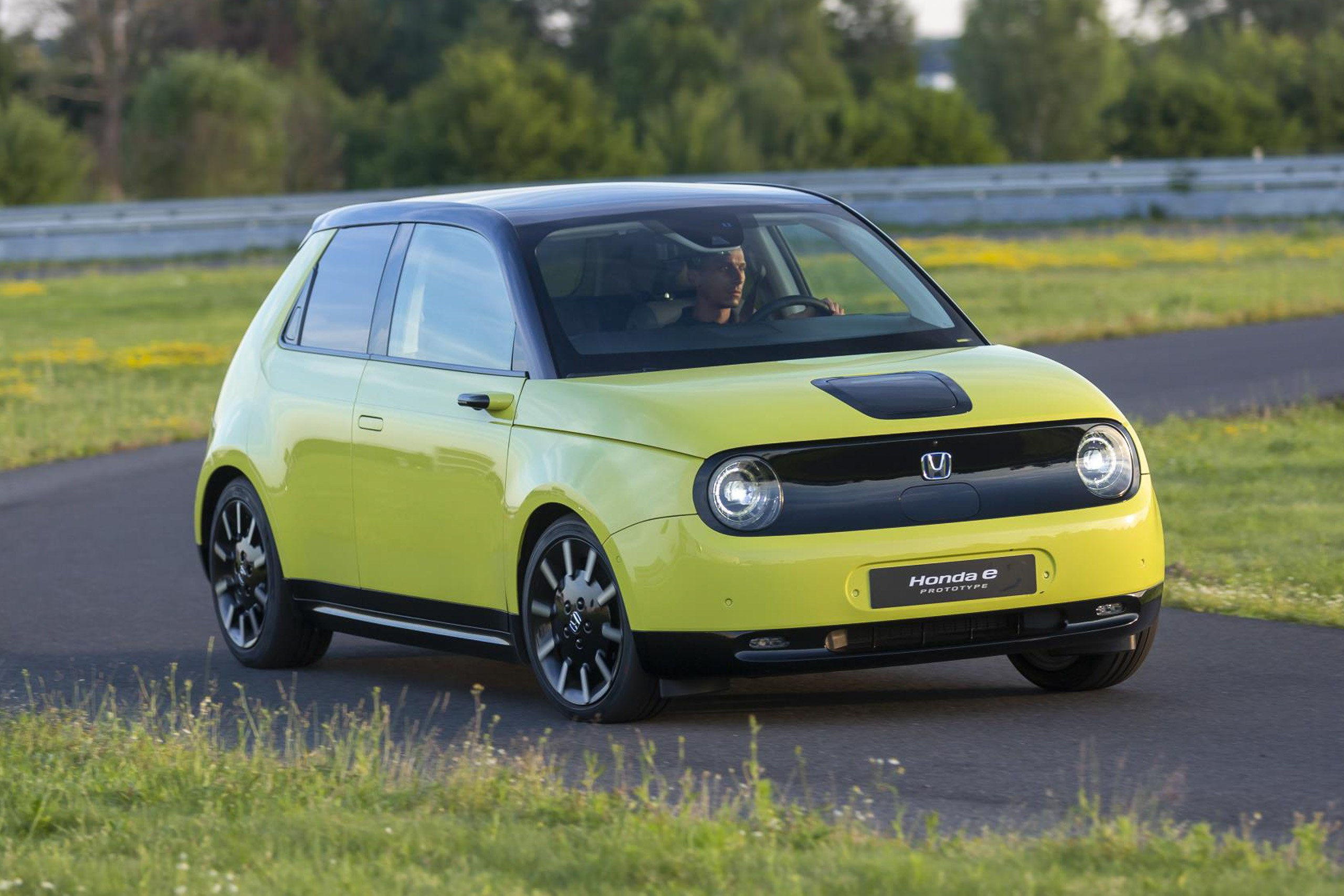 Wallpaper #8X3b9I4Bnwiau_P6DhA330 The All Electric Honda E Looks Absolutely Cute in Green Auto News