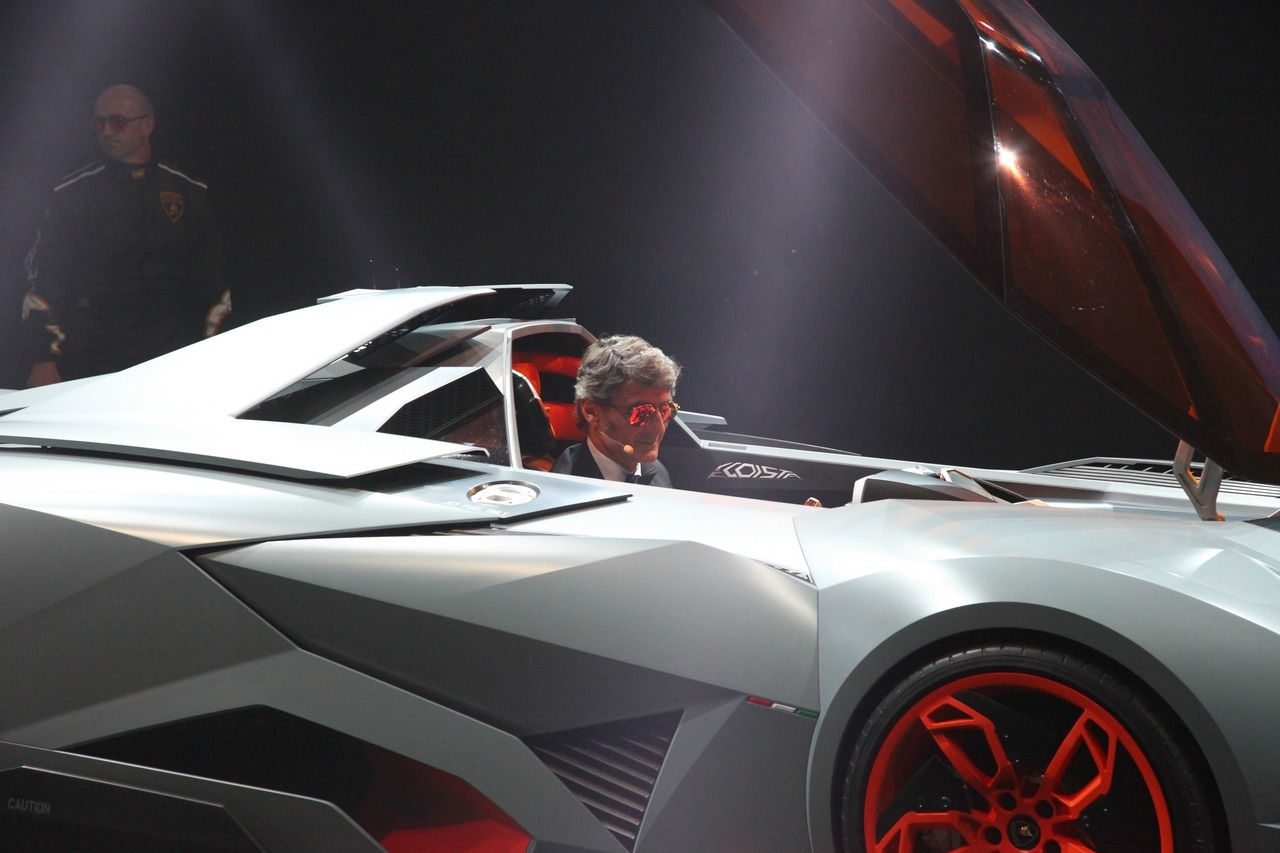 Wallpaper #a6e2f Lamborghini Egoista Super Car Lamborghini Egoista Gold