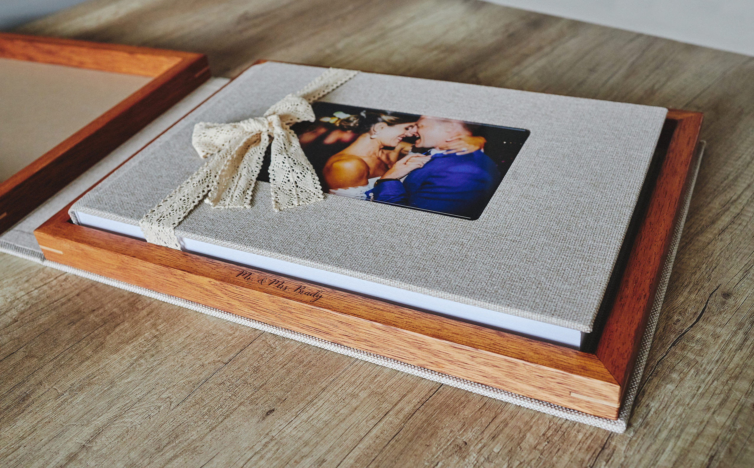 Wallpaper #te9ES5MBMN-XEVvV6Dor65 Big Wedding Album Box at Norma Loggins Blog