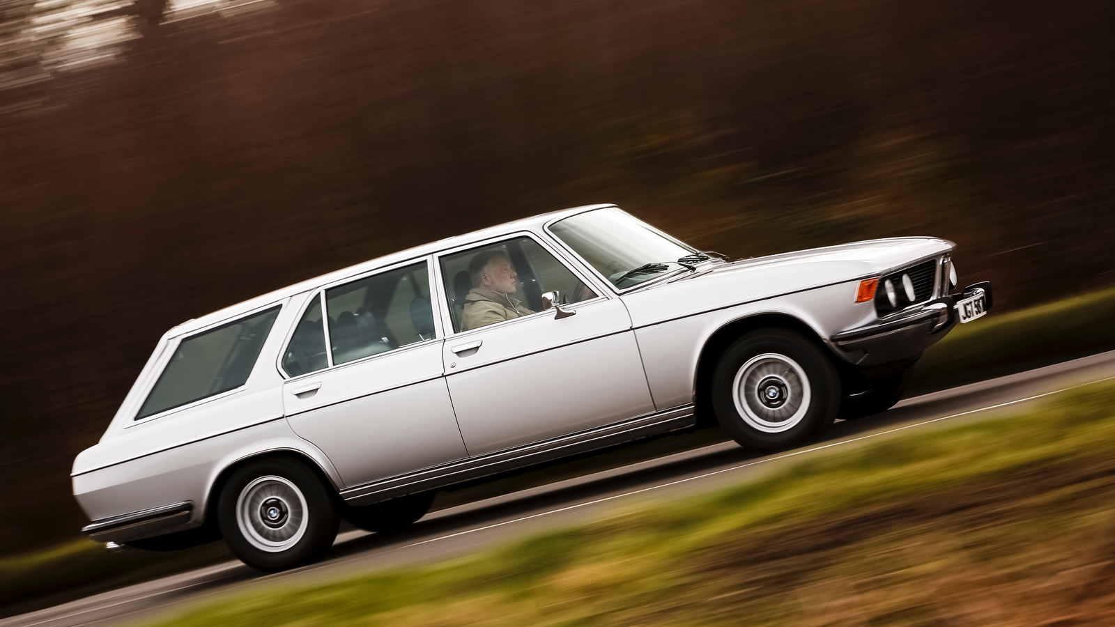 Wallpaper #lWhdHJMBSpphPi3-dyKL48 This is the Only BMW E3 Estate in the World Classic Sports Car