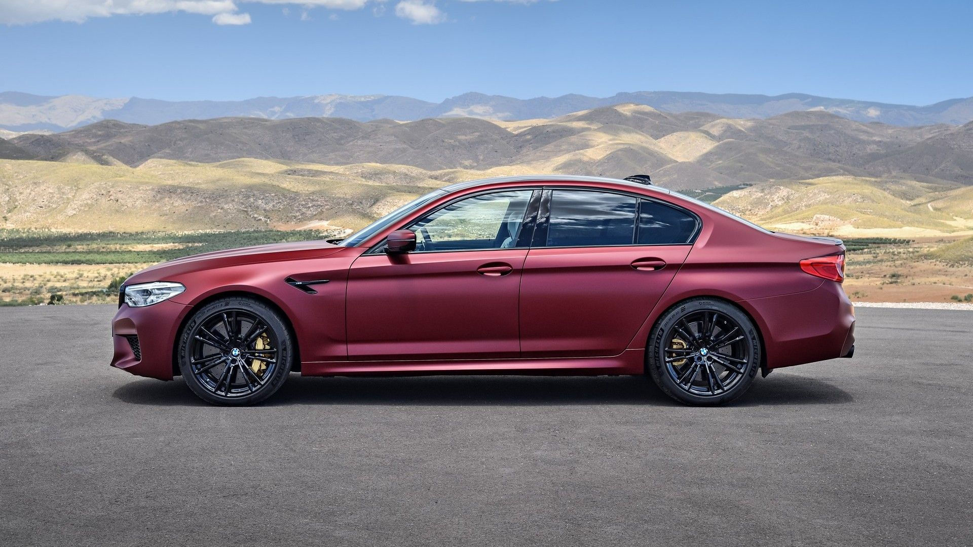 Wallpaper #-nMFgo4BFI5NbQks0xis9 BMW M5 M Xdrive 2017 Prova Caratteristiche Dotazioni Prezzi E Foto