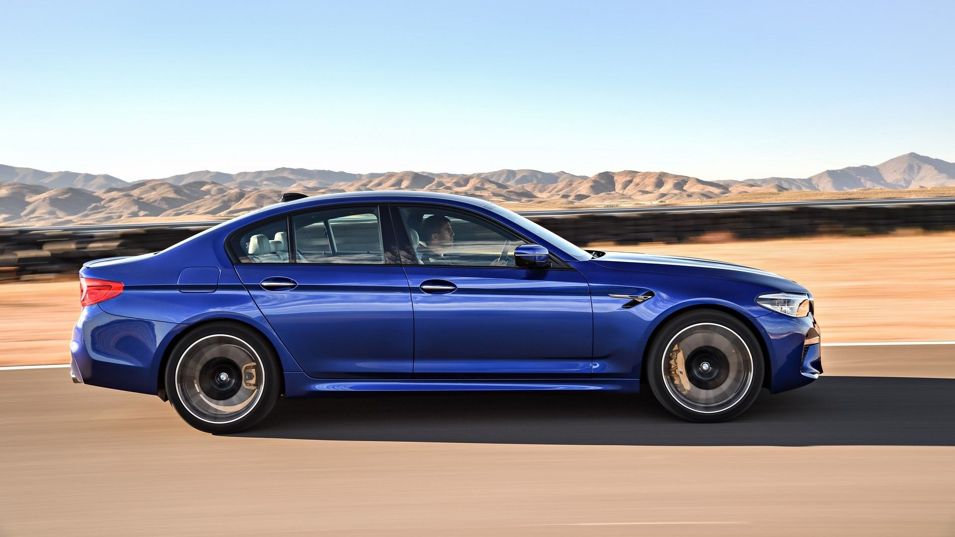 Wallpaper #-nMFgo4BFI5NbQks0xis12 BMW M5 M Xdrive 2017 Prova Caratteristiche Dotazioni Prezzi E Foto