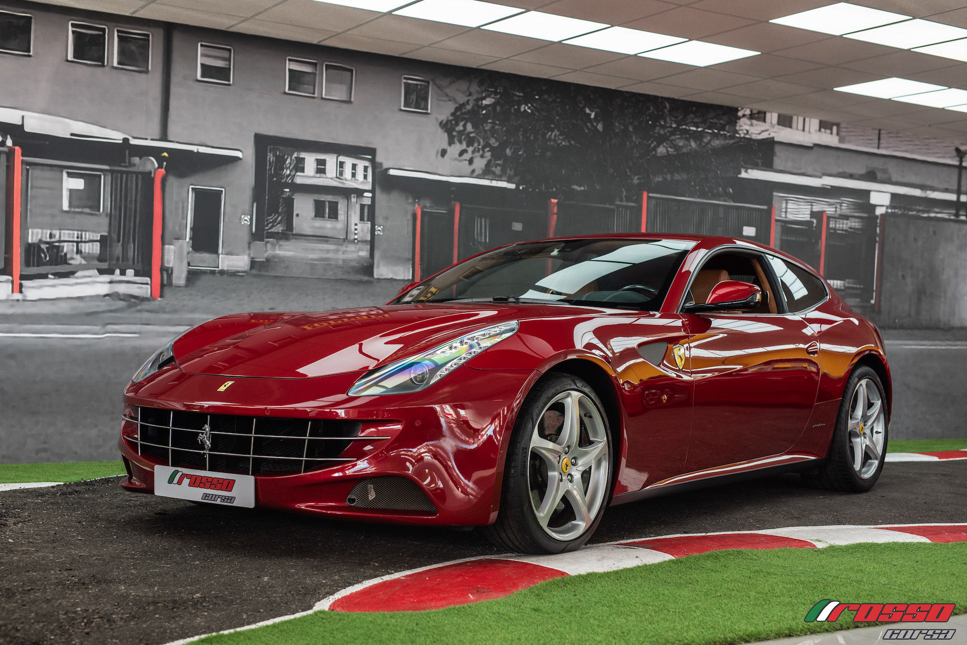 Wallpaper #sWch_ZIBSpphPi3-iZqy409 Ferrari Ff Rossa