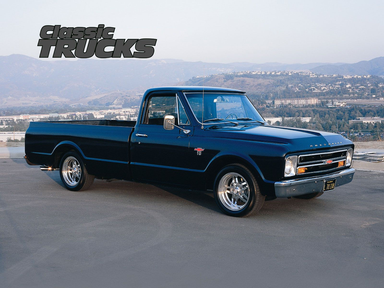 Wallpaper #75859 Taking the 80s Style Box Chevy to the Extreme on 26s Hot Donk