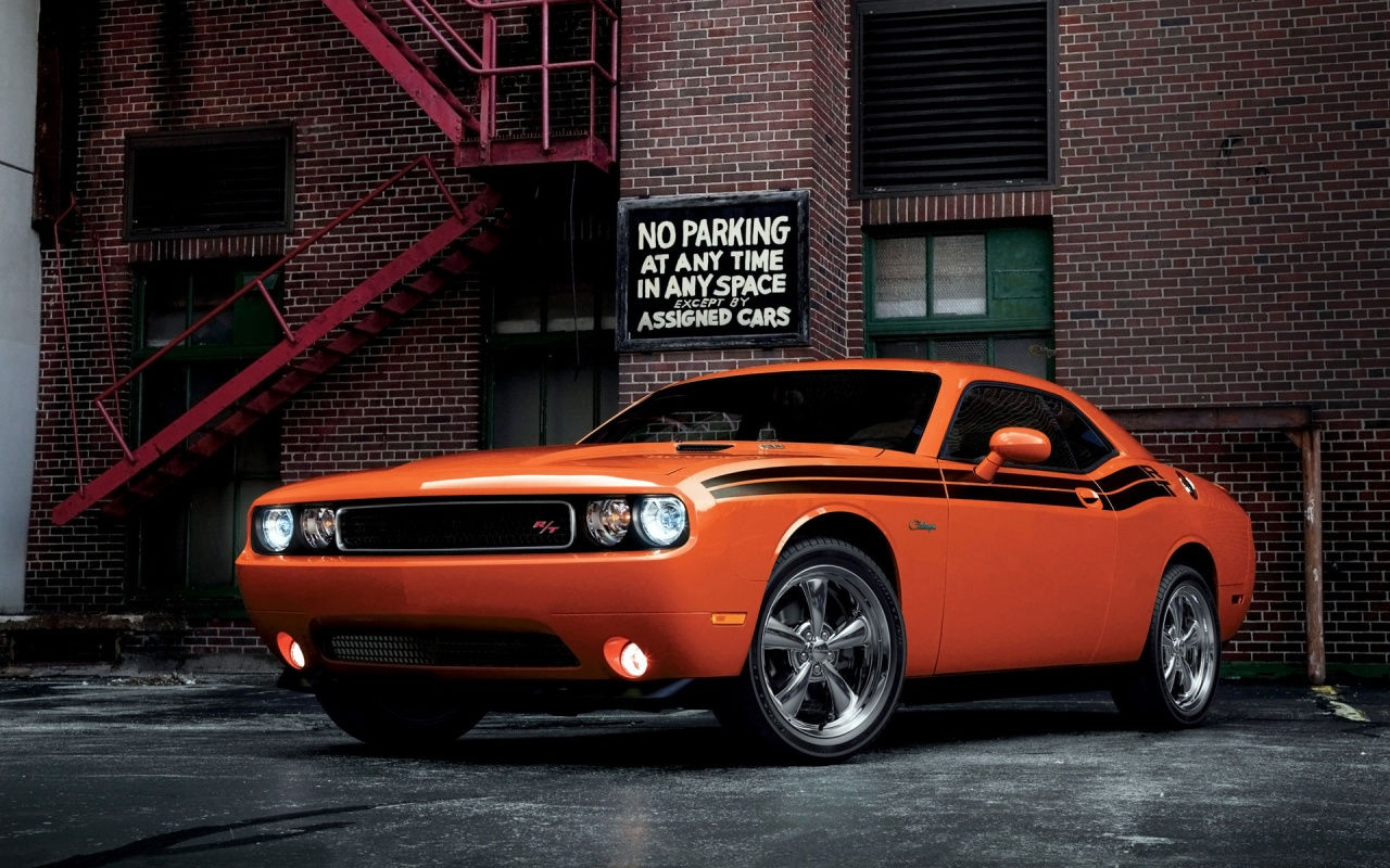 Wallpaper #-f_Ma5MB3lSXT3zUB-gi215 Free Download Dodge Challenger Rt Classic Wallpapers HD Wallpapers