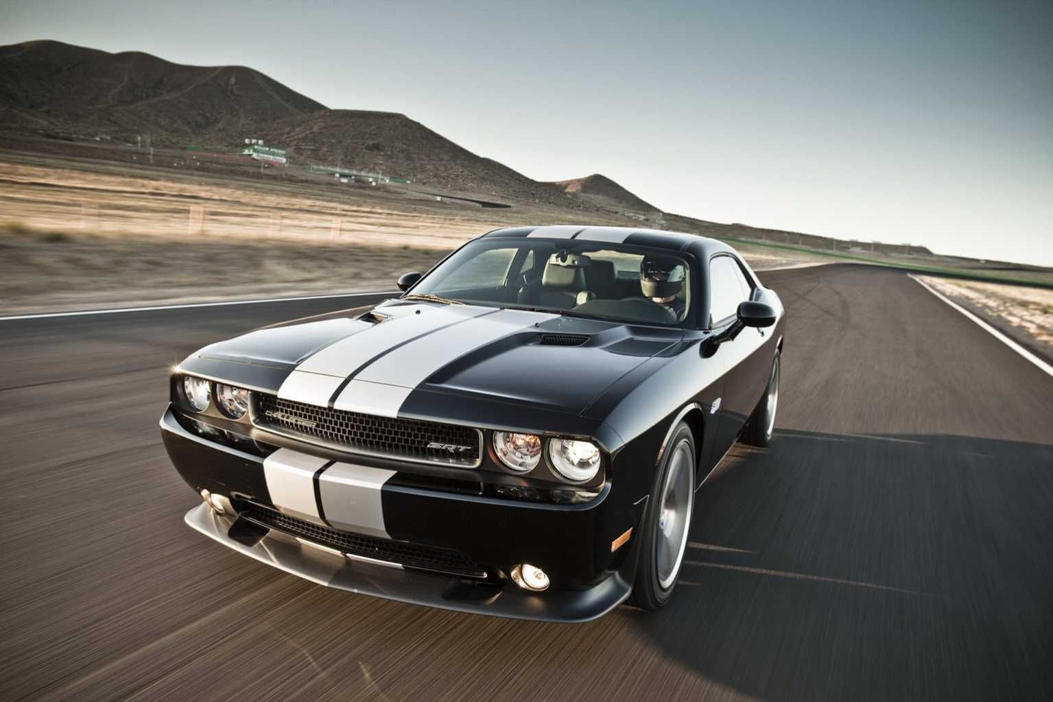 Wallpaper #-f_Ma5MB3lSXT3zUB-gi276 Free Download Dodge Challenger 2014 Srt8 Wallpaper 1535x1024 for Your