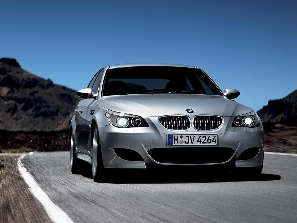 Wallpaper #oWcy95IBSpphPi3-oIWX218 BMW M5 E60 Wallpaper