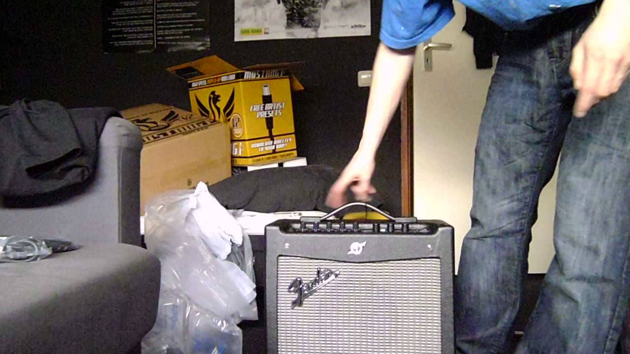 Wallpaper #Ybk13pIBJvJKYCmEbwR4148 Fender Mustang 1 V2 Unboxing Part 1 Youtube