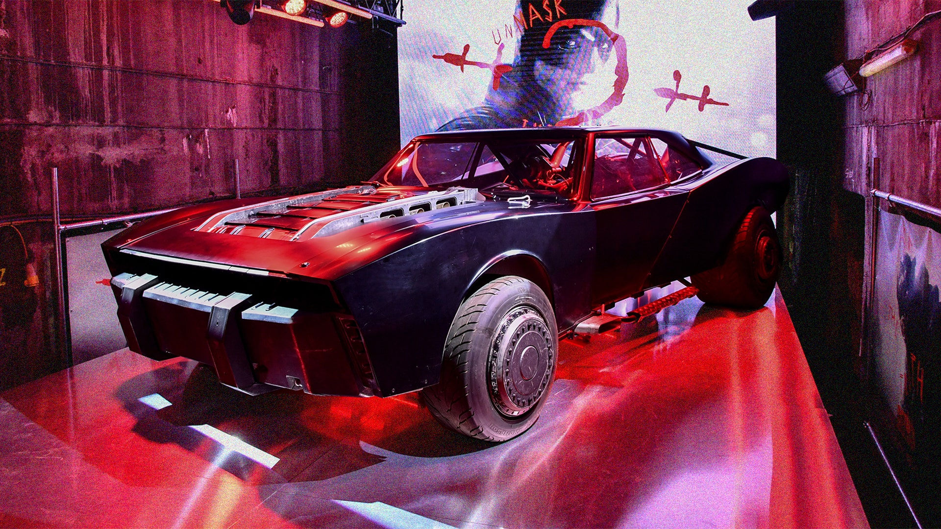 Wallpaper #zZy74pIBZHQxiYarKsFY237 The New Batmobile is Like a Creature in a Horror Film Meant to
