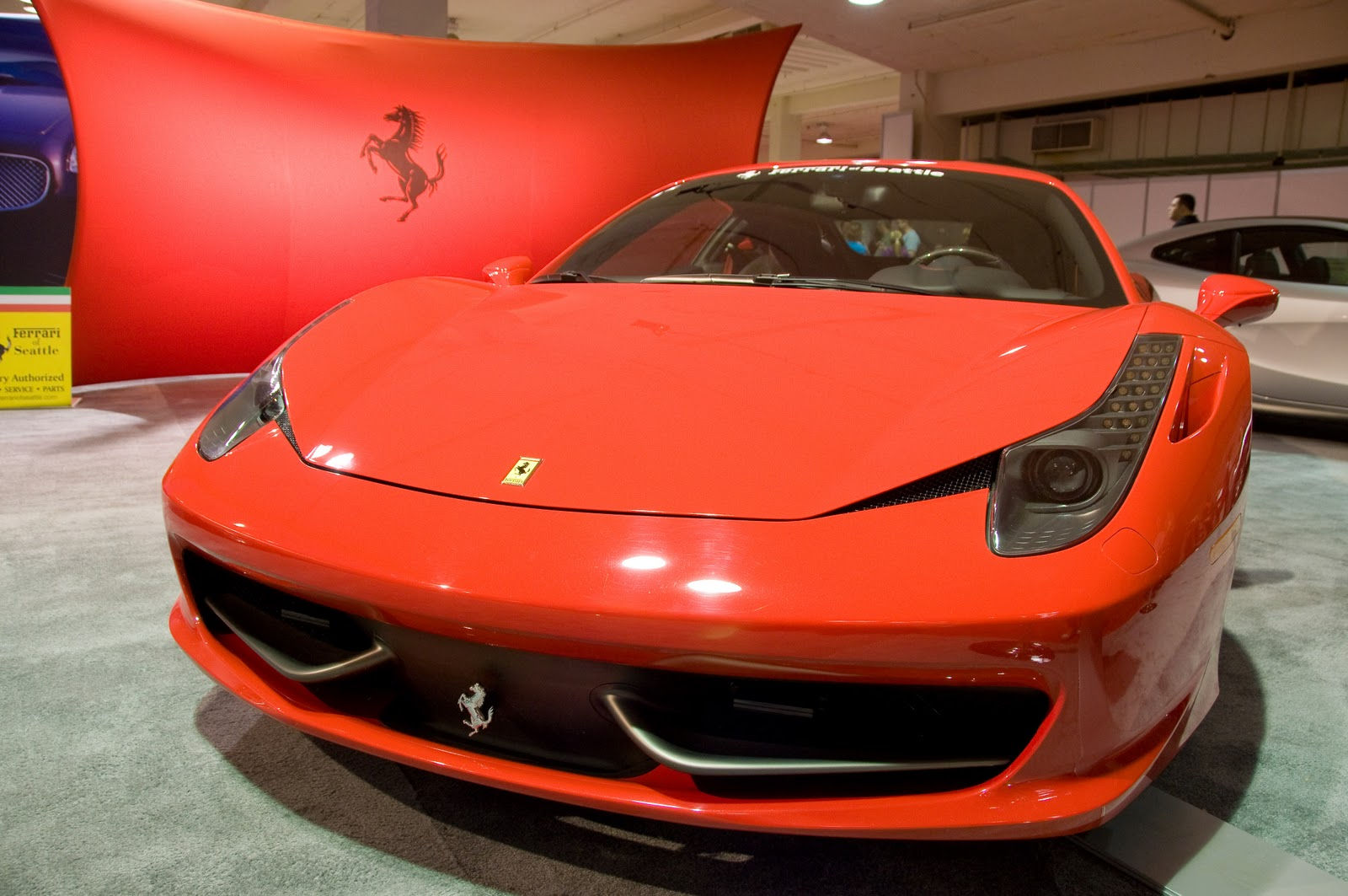 Wallpaper #d3PkhI4BFI5NbQksWB3h23 Auto Trader International Ferrari 458 Italia Orange
