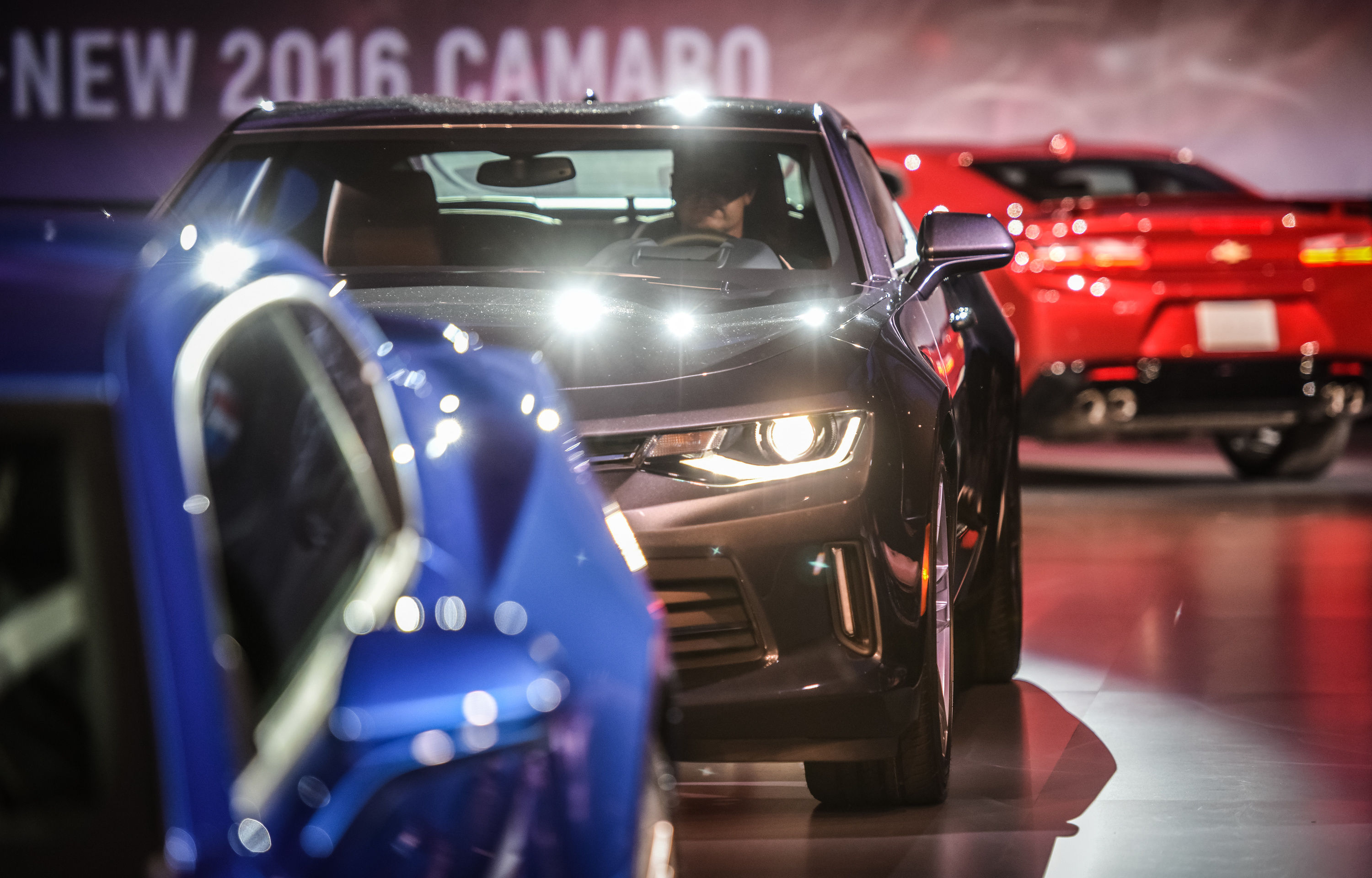 Wallpaper #UmhQG5MBSpphPi3-ER8O319 2016 Camaro Revealed with More Power Less Weight Vettetv