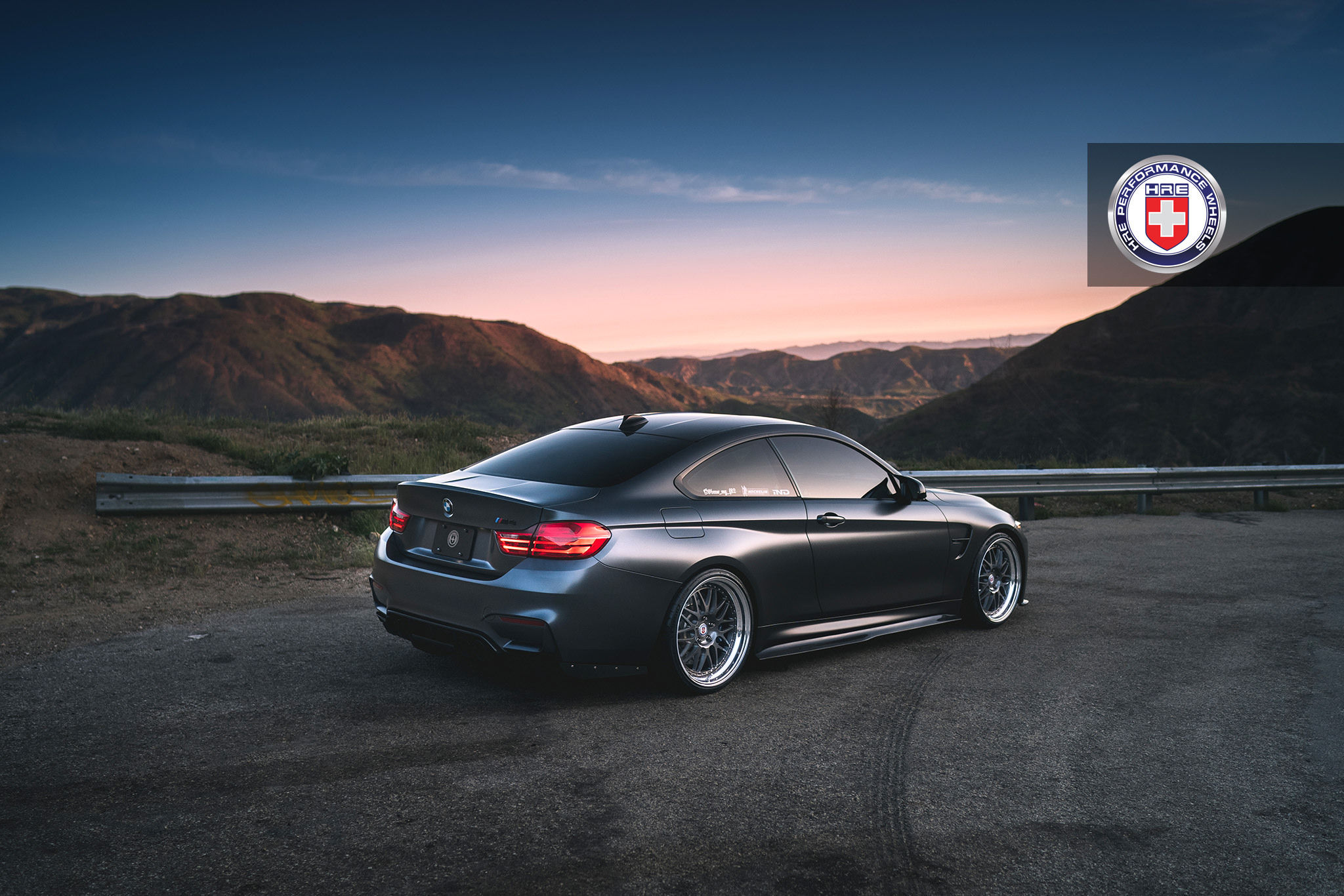Wallpaper #Ja69M5MBayWjSq6HtBzV354 Mineral Gray BMW M4 with Hre 540 Wheels in Polished Dark Clear