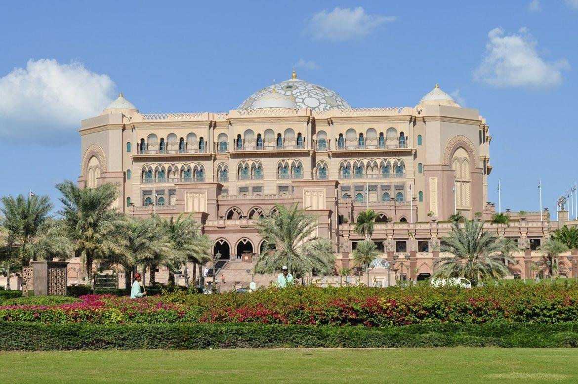 Wallpaper #7n3a844Bnwiau_P6jg1H47 Top 5 Most Popular Tourist Attractions in Abu Dhabi