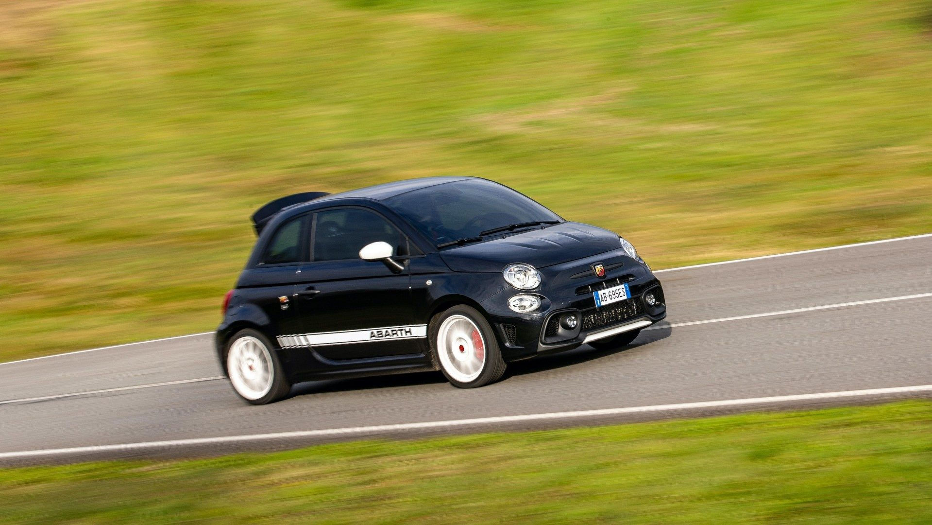 Wallpaper #a819a Front View of Black Fiat 500 Abarth Parked in the Street Editorial