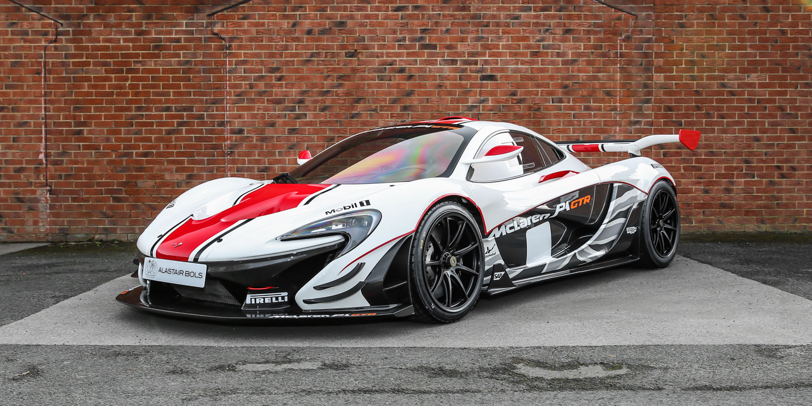 Wallpaper #bWhyIZMBSpphPi3-IzBD93 Mclaren P1 GTR in White Alastair Bols
