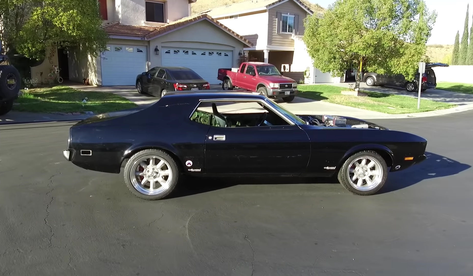 Wallpaper #GEC3L5MBJhL2WPbab77t146 Video Restomod 1973 Ford Mustang Road Test Mustang Specs