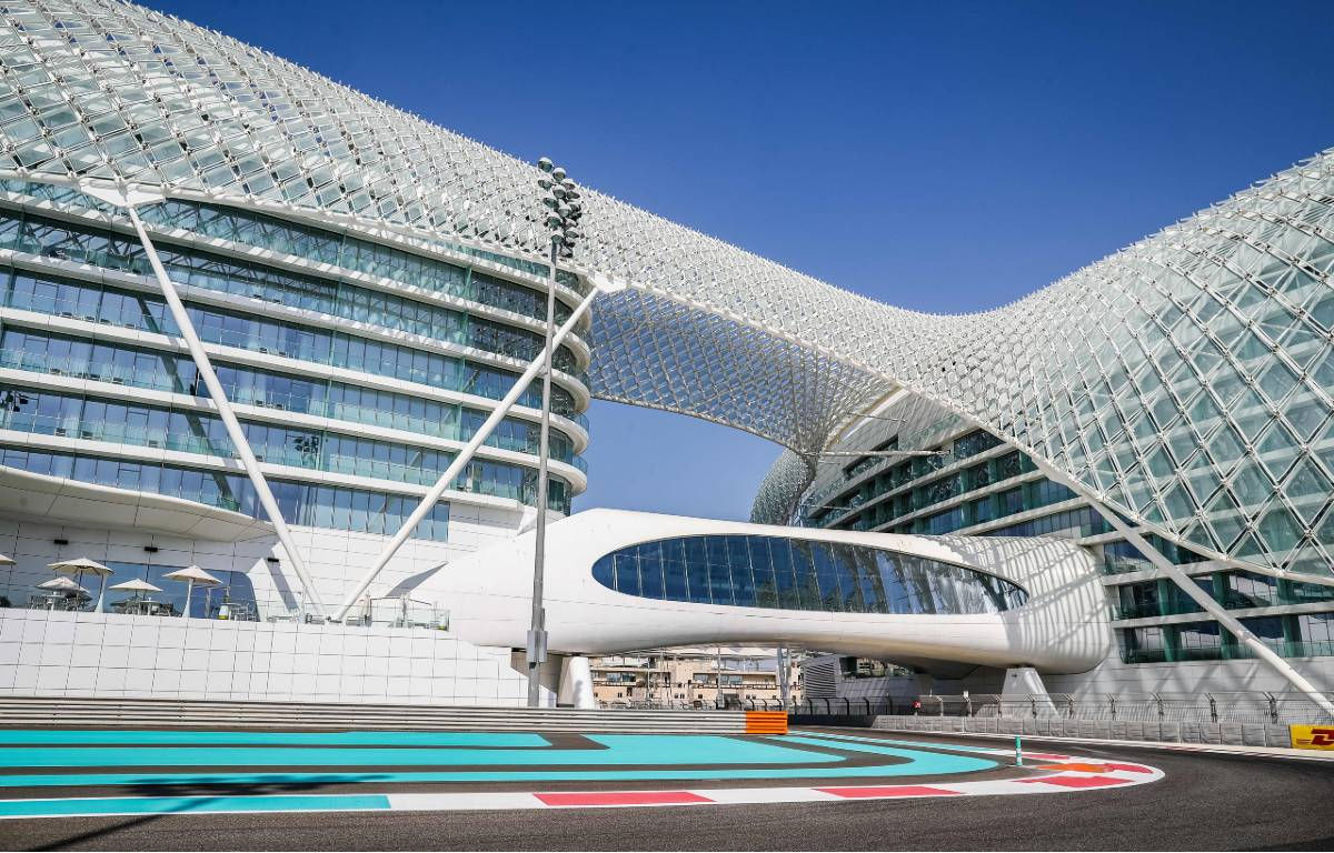 Wallpaper #6n3a844Bnwiau_P6RA1G26 Yas Marina Formula 1 Lap Times Set to Be 10 Seconds Faster After