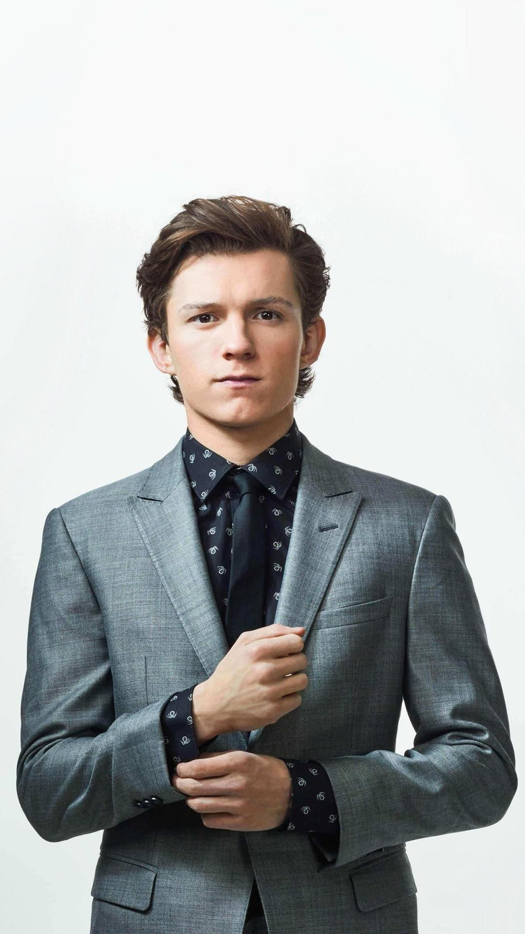 Wallpaper #3A2F5 Tom Holland Aesthetic Pfp Its Where Your Interests Connect You with