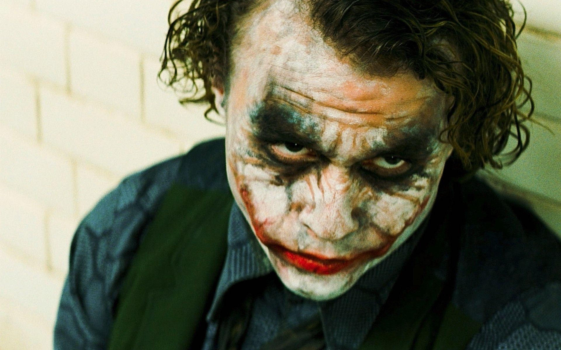 Wallpaper #6xqXUZMB1yWOL4qgNIF3105 Heath Ledger Joker Wallpapers Wallpaper Cave