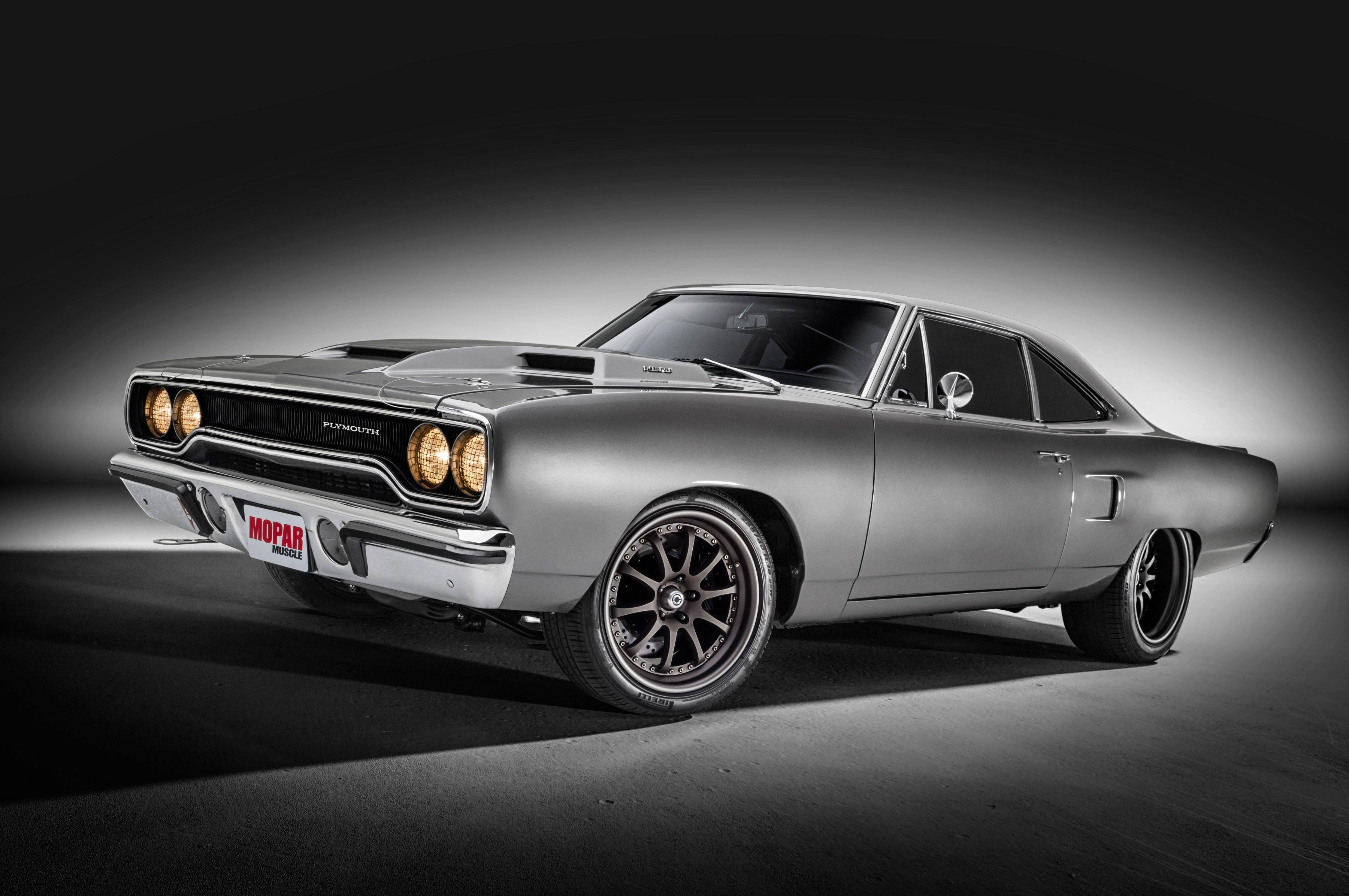 Wallpaper #lnOZg44BFI5NbQks9htG2 A Restored 1968 Plymouth Road Runner